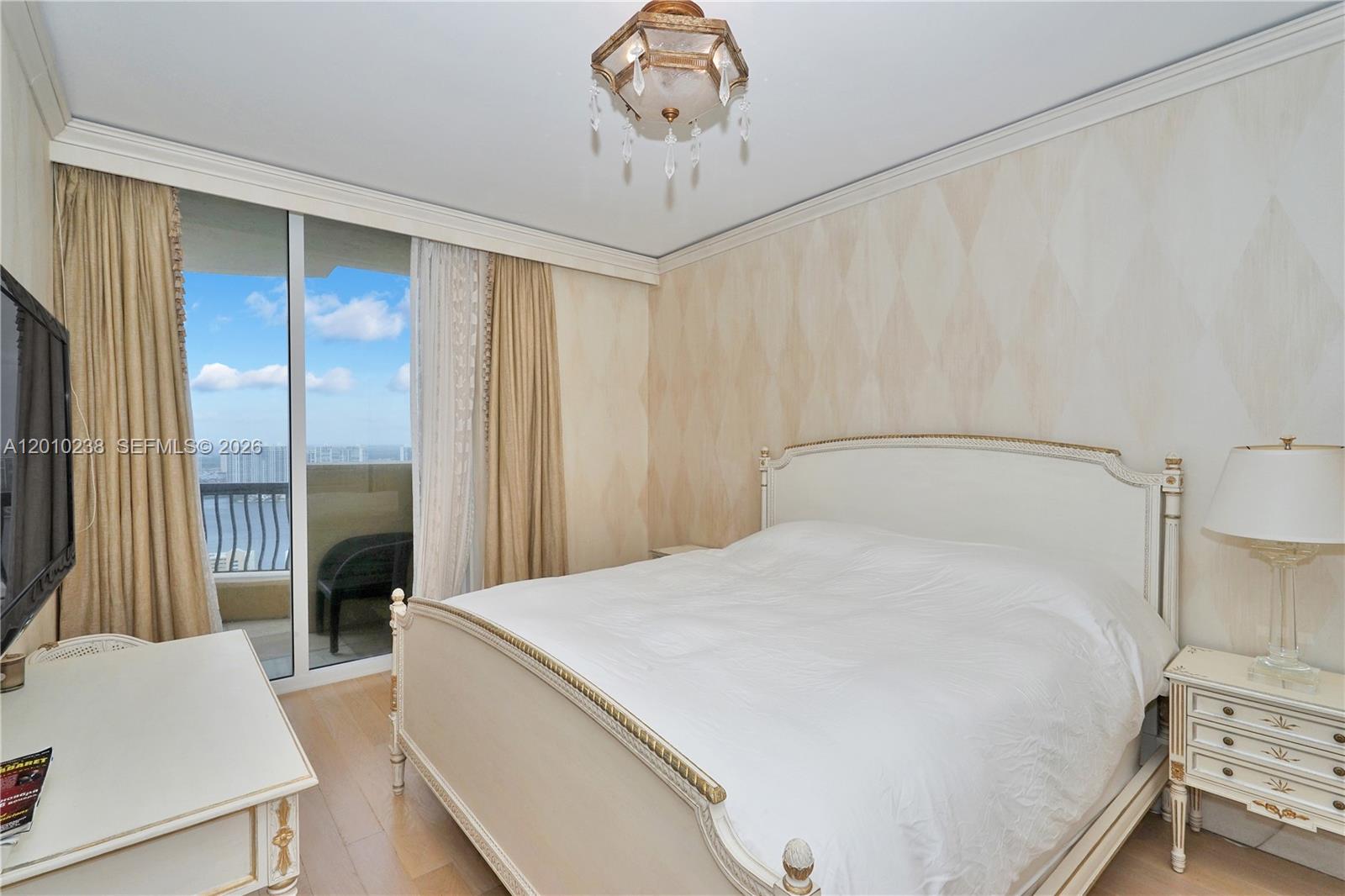 17875 Collins Ave #3605 Sunny Isles Beach, FL 33160