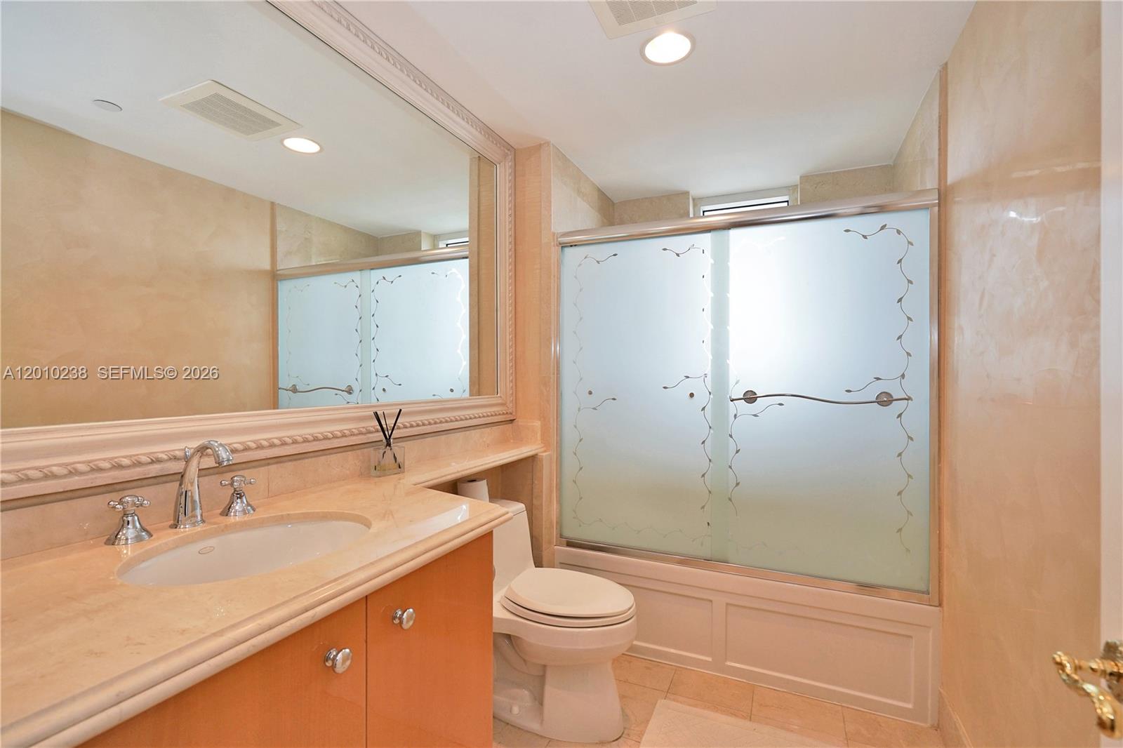 17875 Collins Ave #3605 Sunny Isles Beach, FL 33160