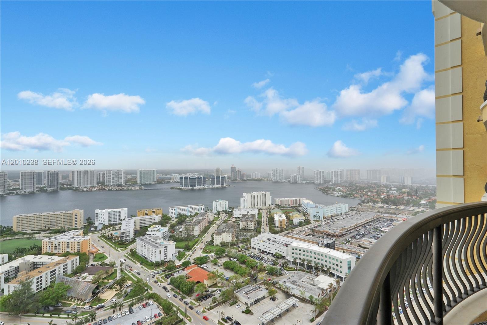 17875 Collins Ave #3605 Sunny Isles Beach, FL 33160