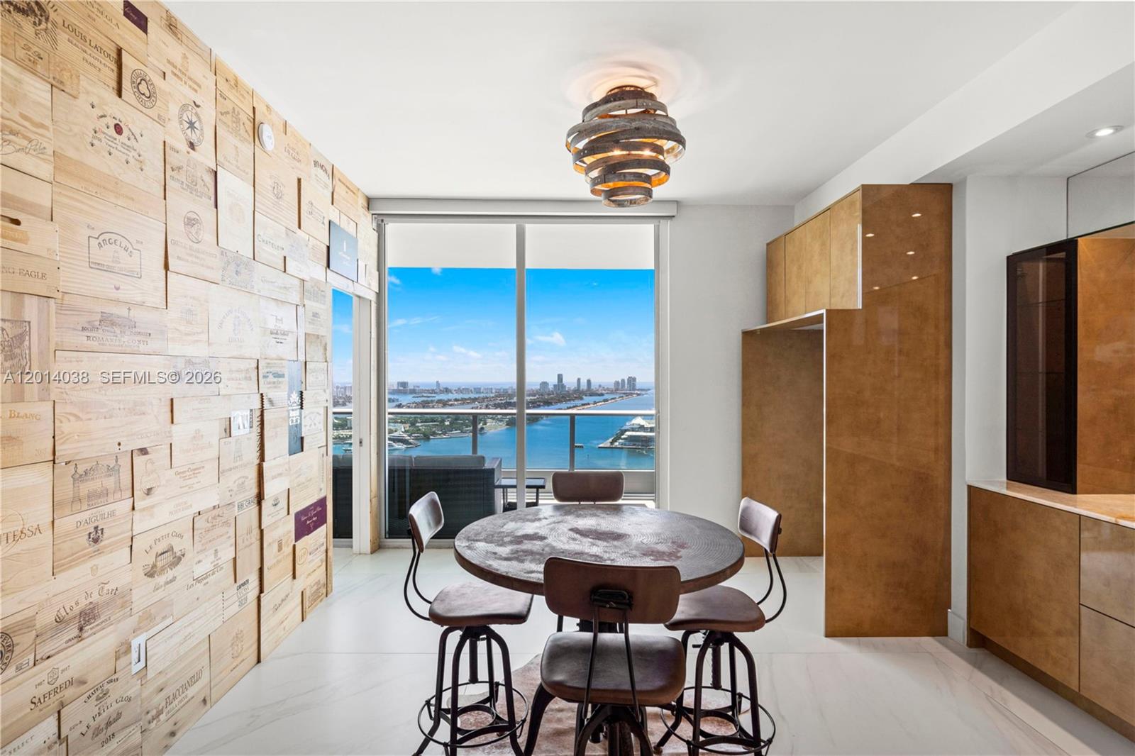 900 Biscayne Blvd #4202 Miami, FL 33132