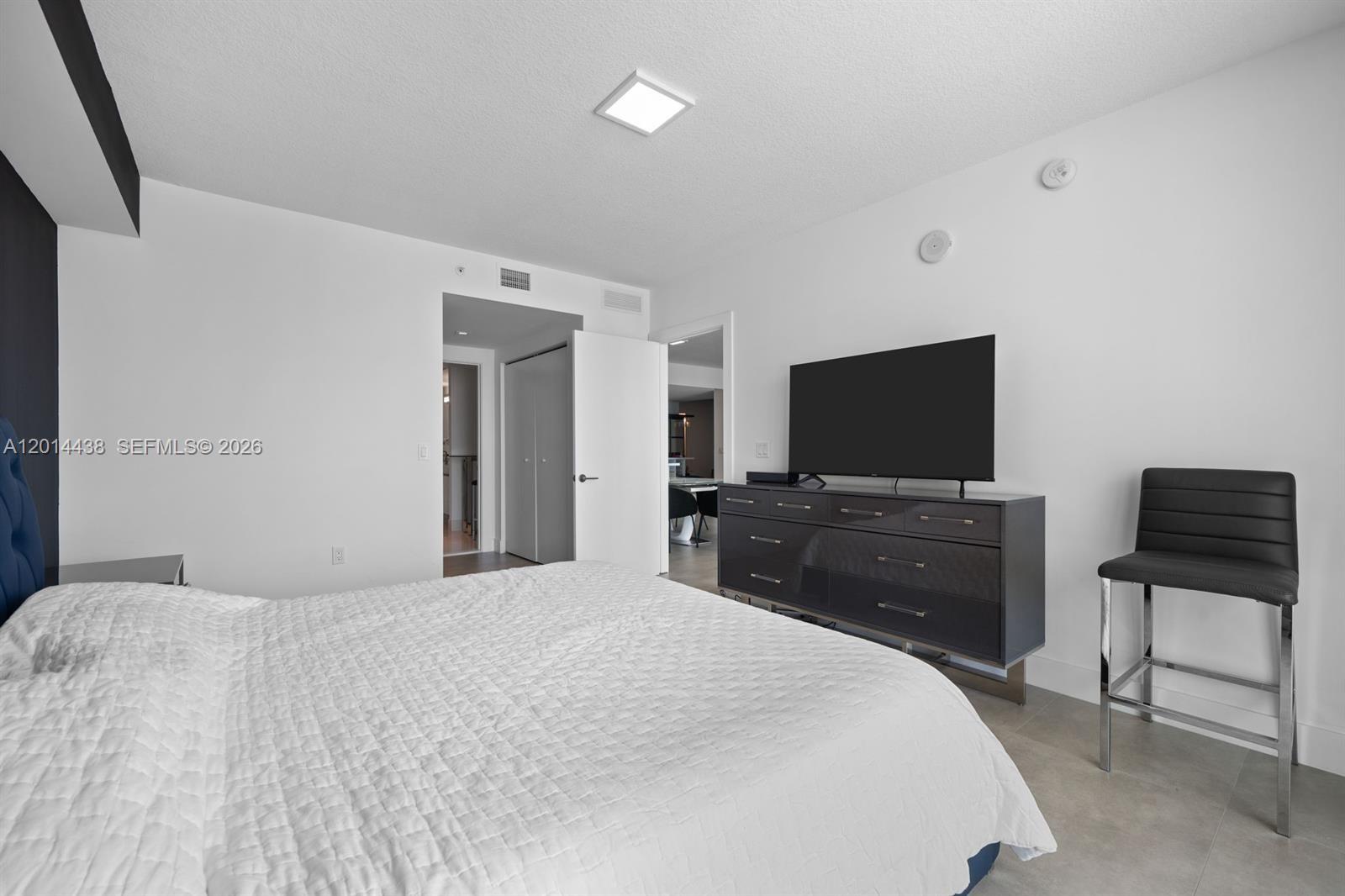 300 Sunny Isles Blvd #4-1603 Sunny Isles Beach, FL 33160
