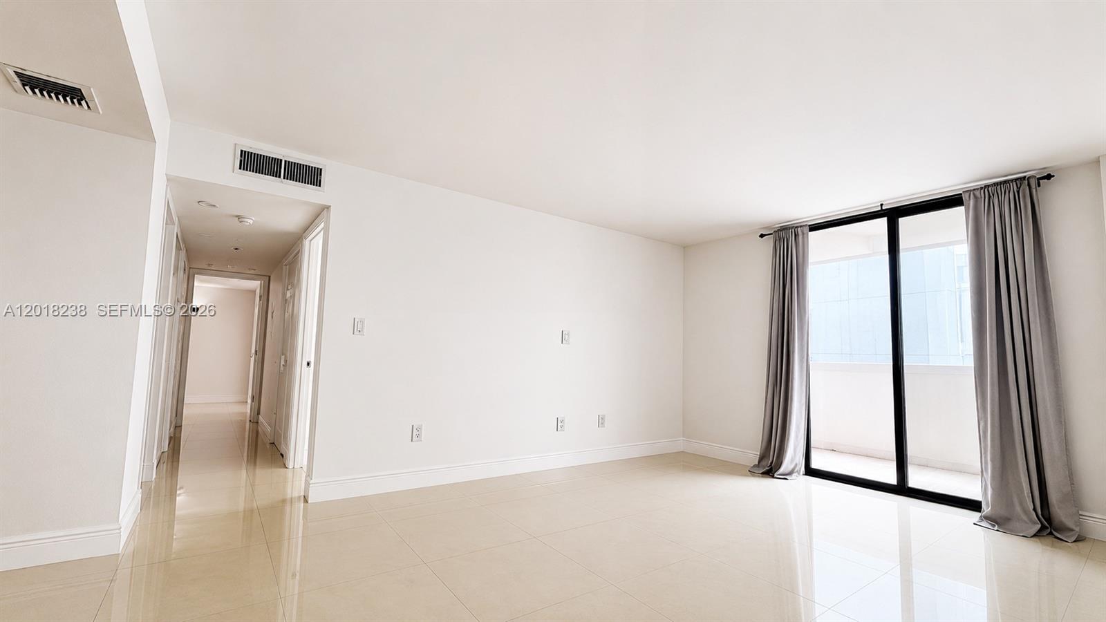 1621 Collins Ave #310 Miami Beach, FL 33139