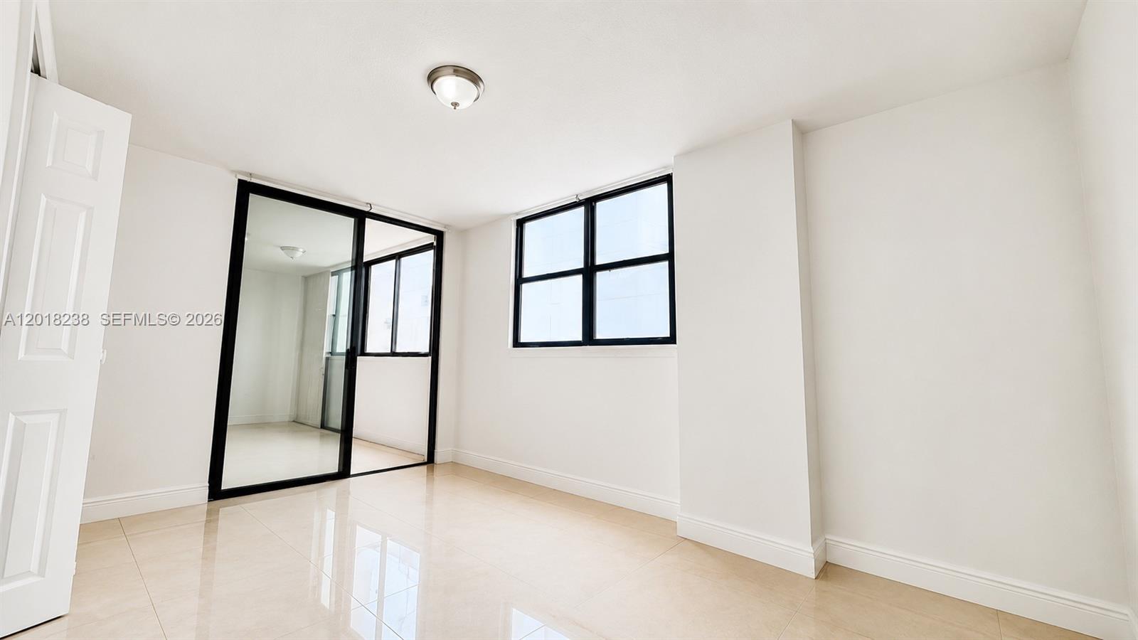 1621 Collins Ave #310 Miami Beach, FL 33139
