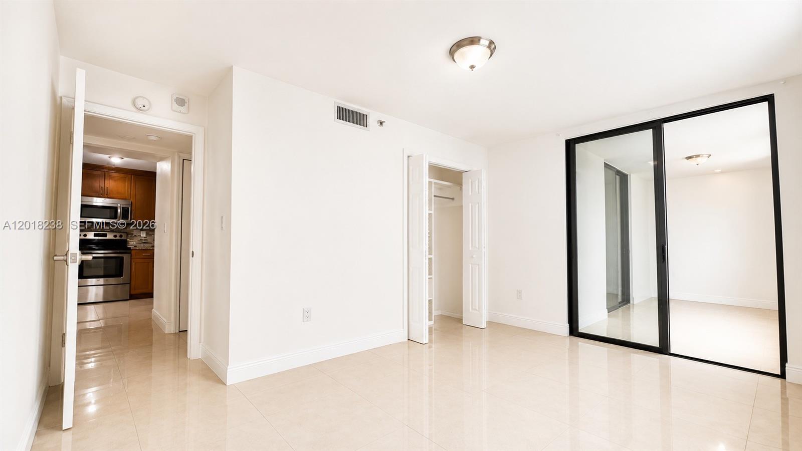 1621 Collins Ave #310 Miami Beach, FL 33139