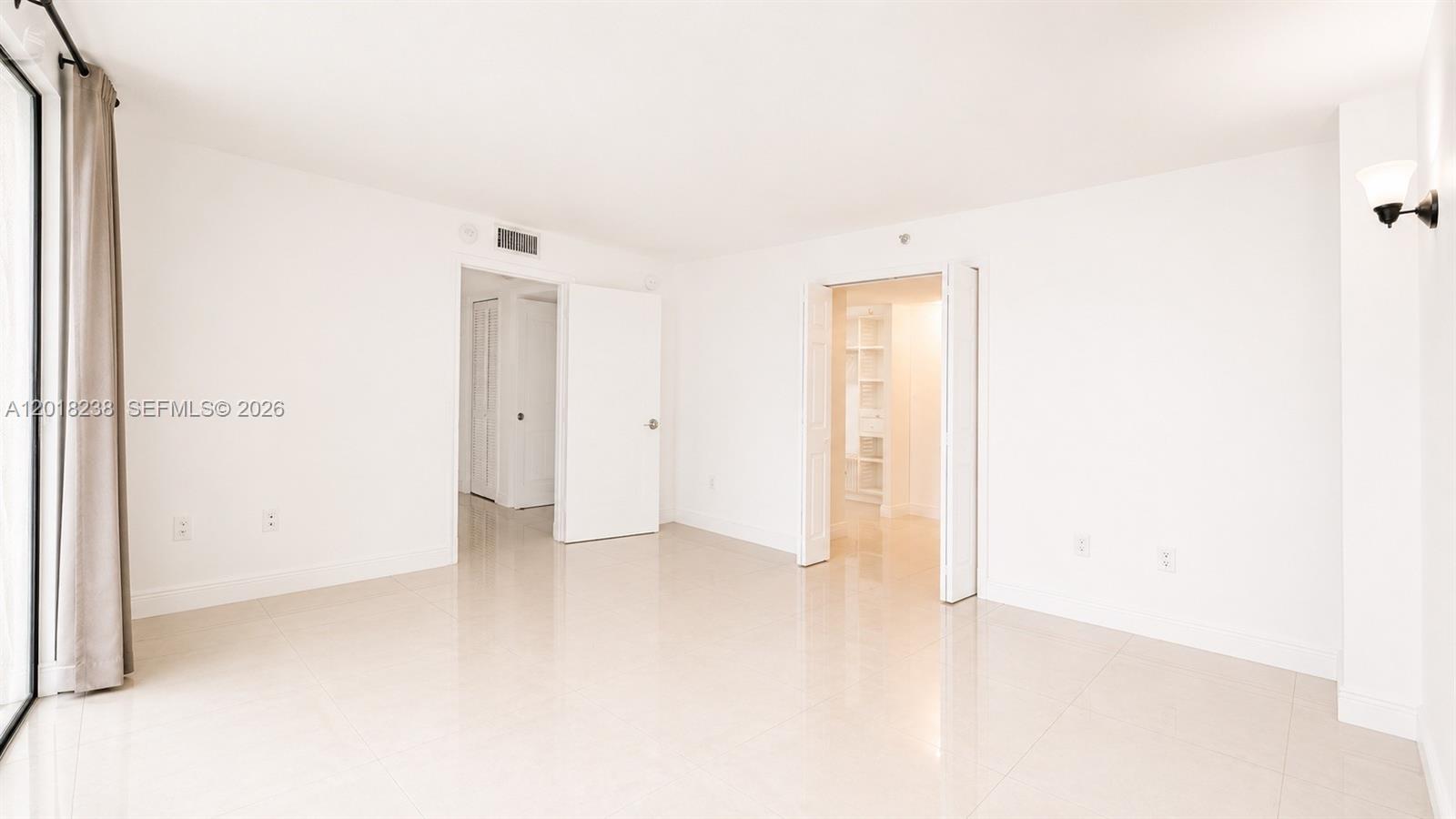 1621 Collins Ave #310 Miami Beach, FL 33139