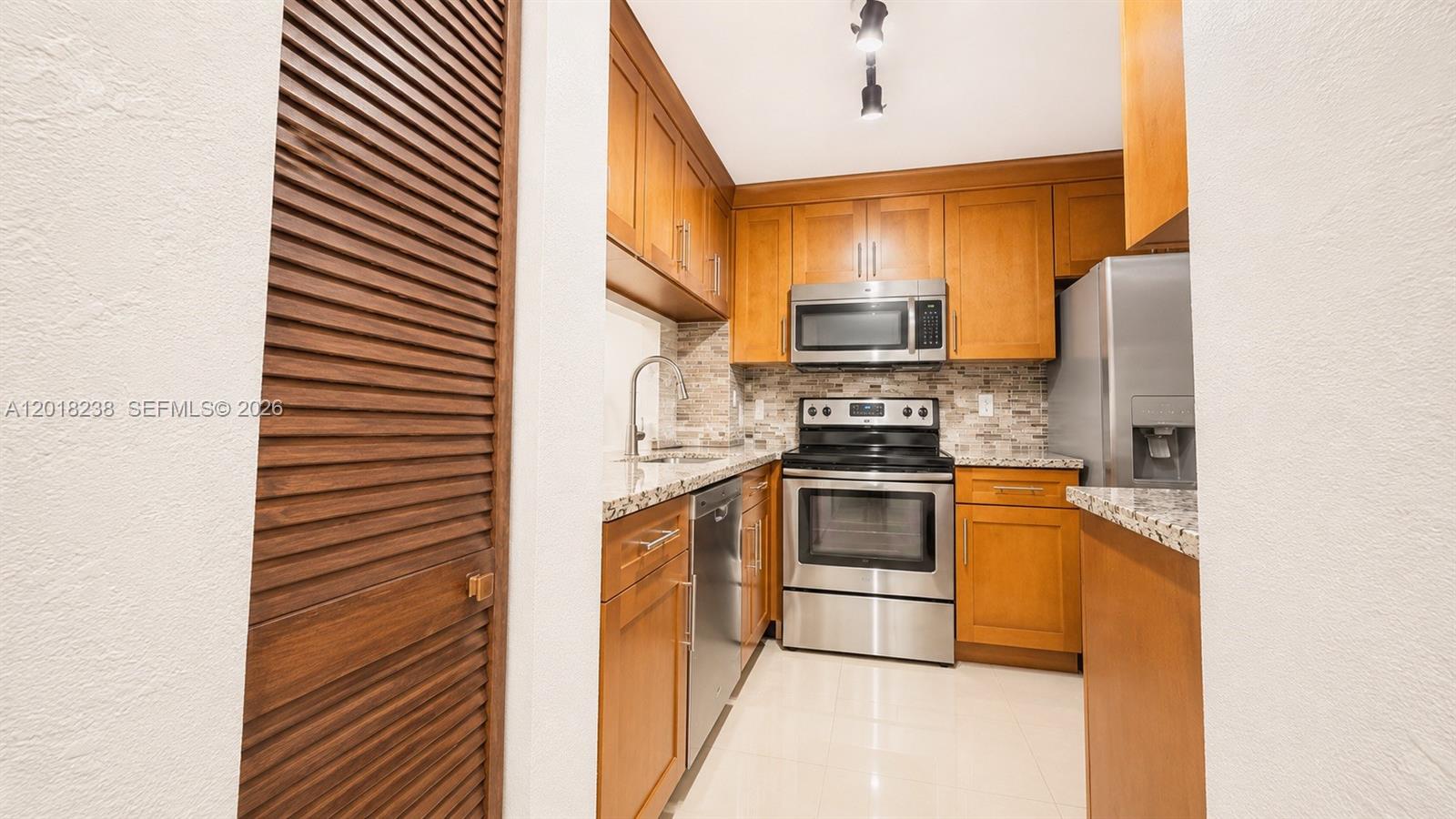 1621 Collins Ave #310 Miami Beach, FL 33139