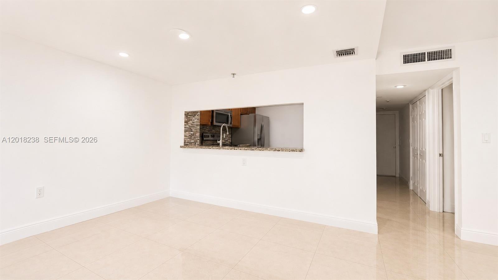 1621 Collins Ave #310 Miami Beach, FL 33139