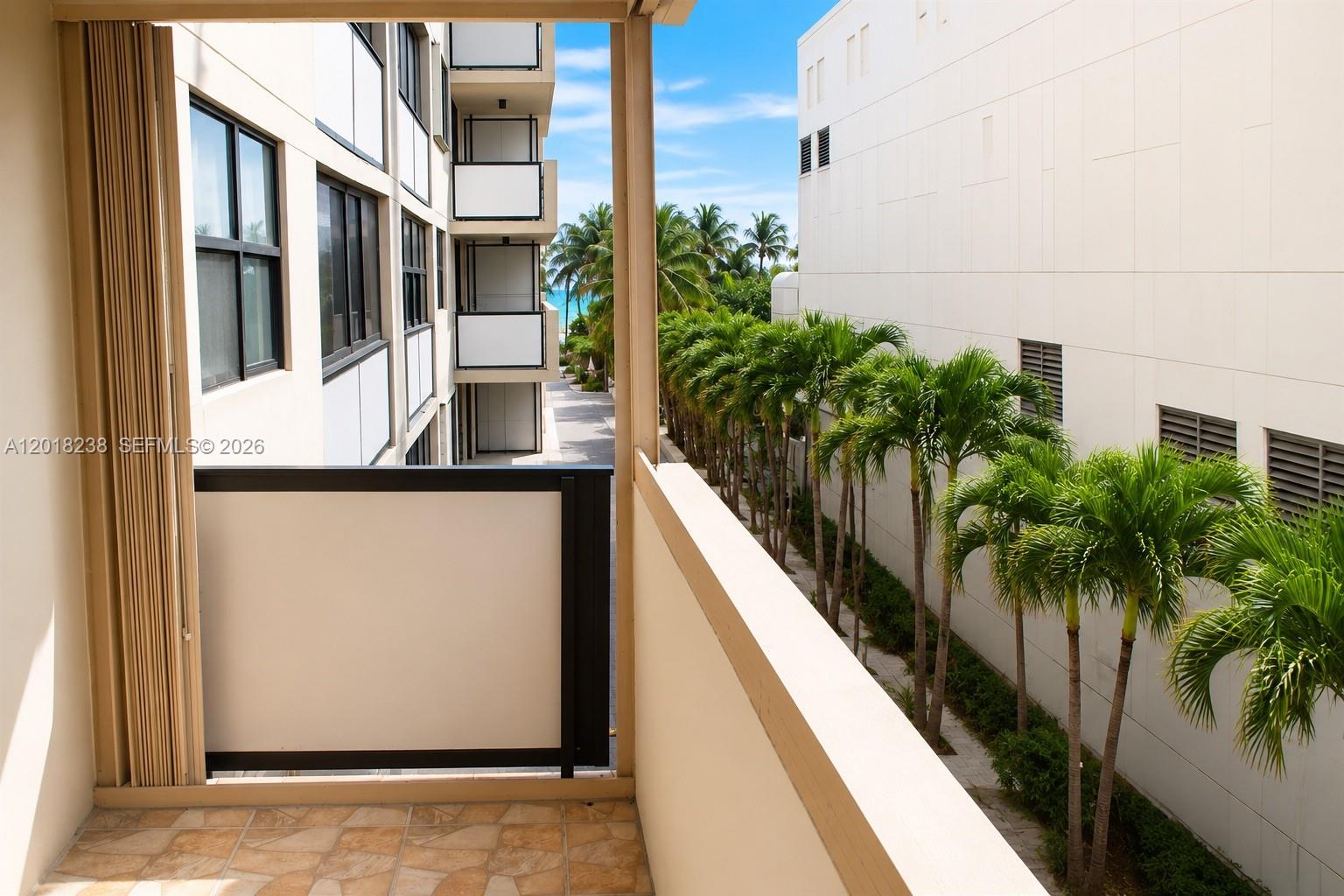 1621 Collins Ave #310 Miami Beach, FL 33139