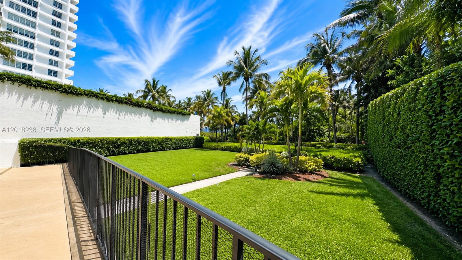1621 Collins Ave #310 Miami Beach, FL 33139