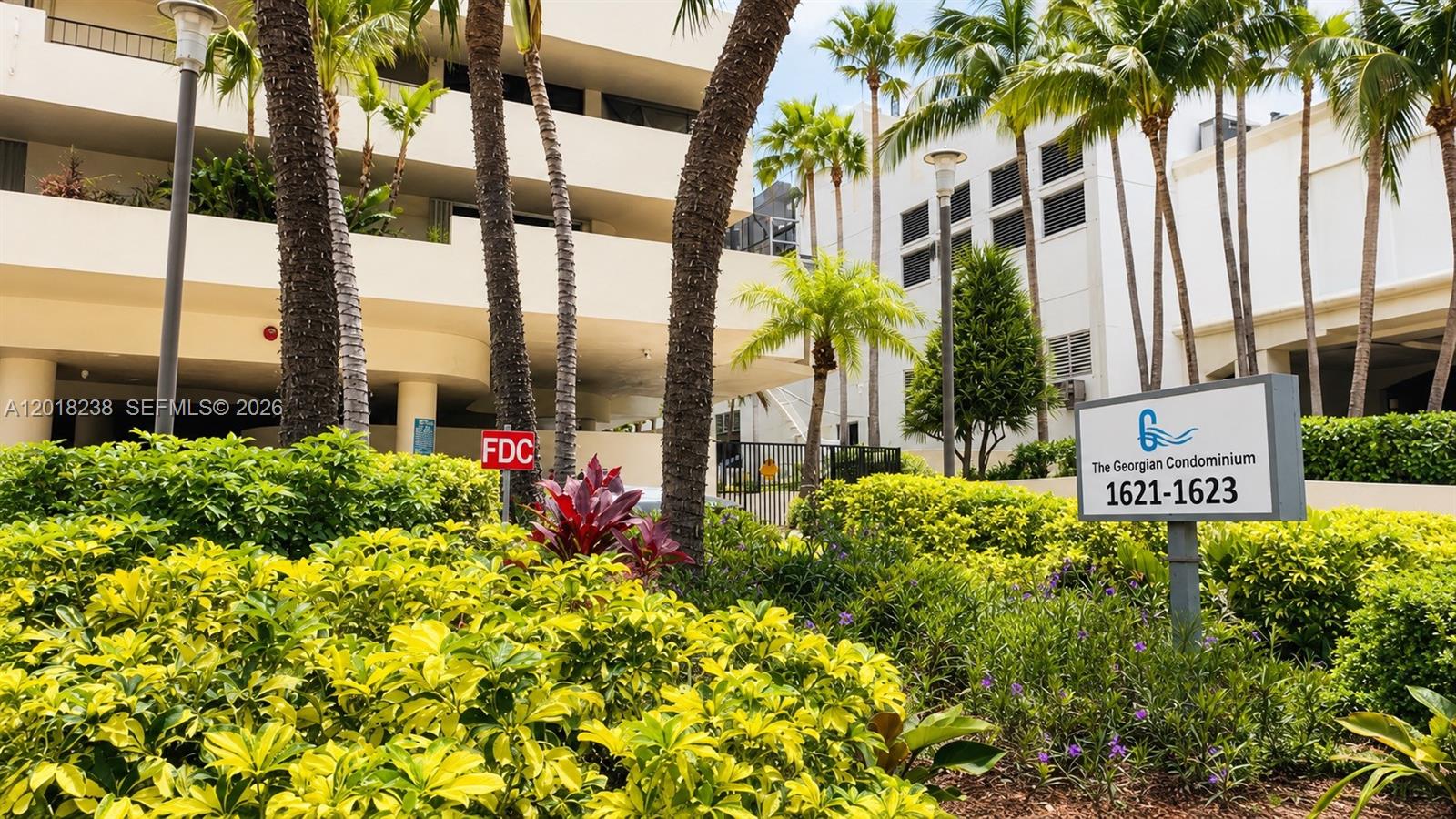 1621 Collins Ave #310 Miami Beach, FL 33139