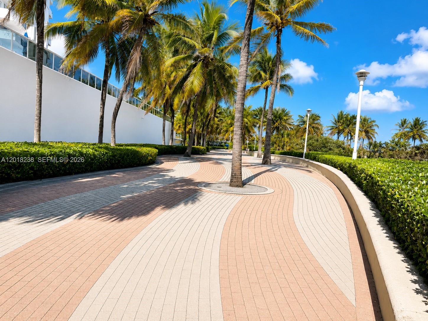 1621 Collins Ave #310 Miami Beach, FL 33139
