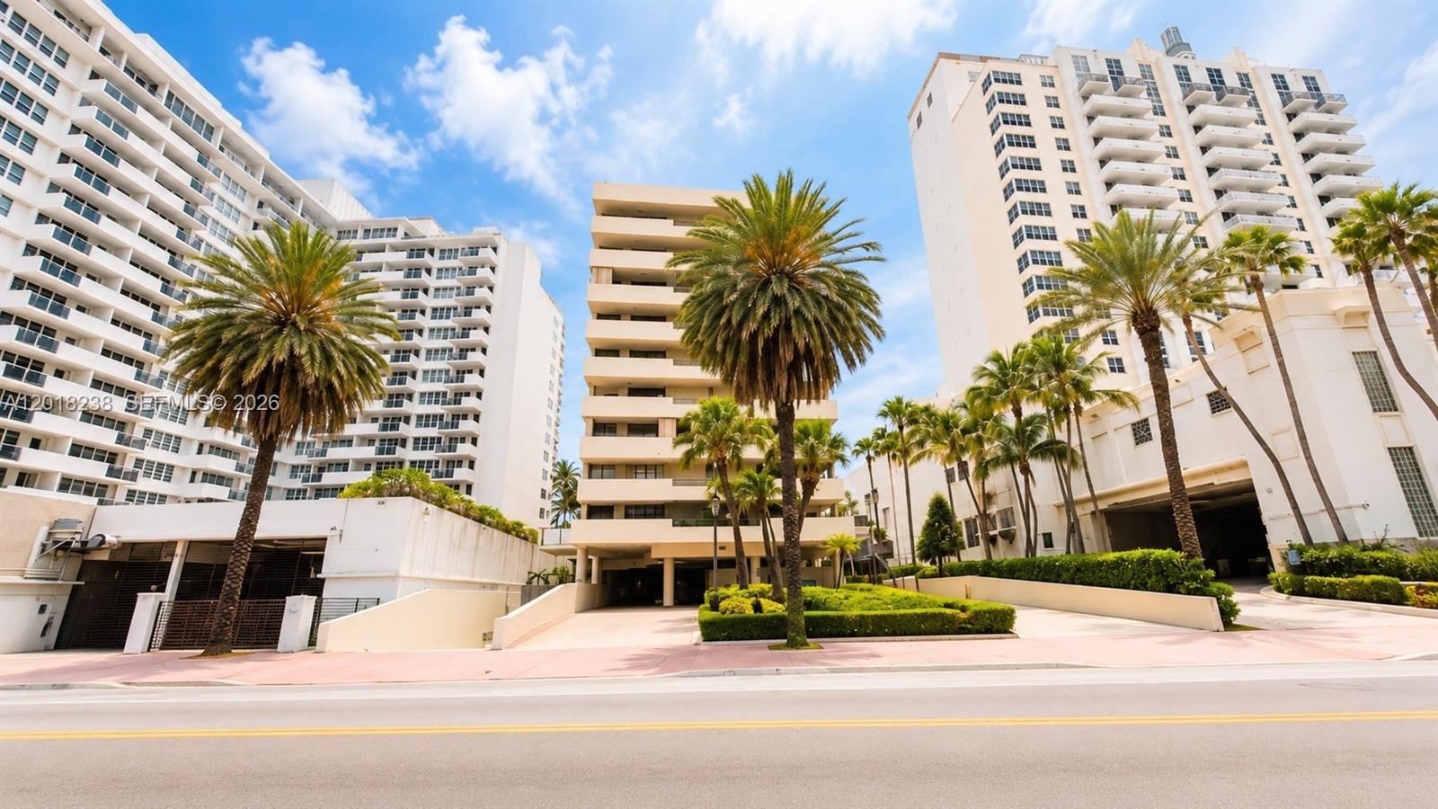 1621 Collins Ave #310 Miami Beach, FL 33139
