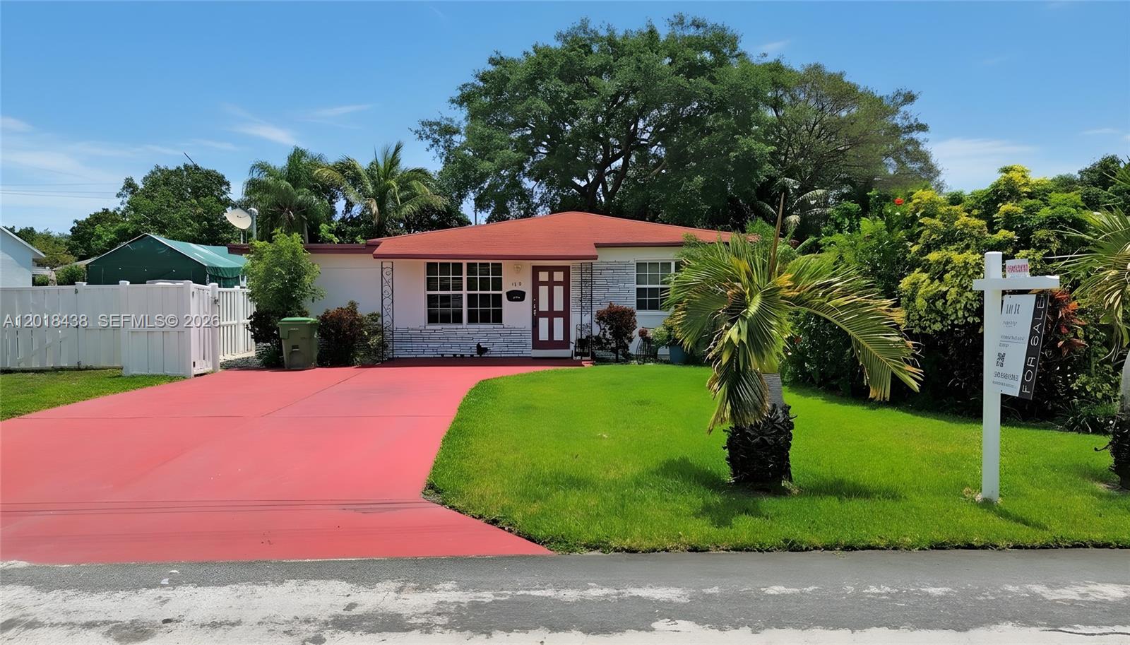 125 SW 3rd Ave