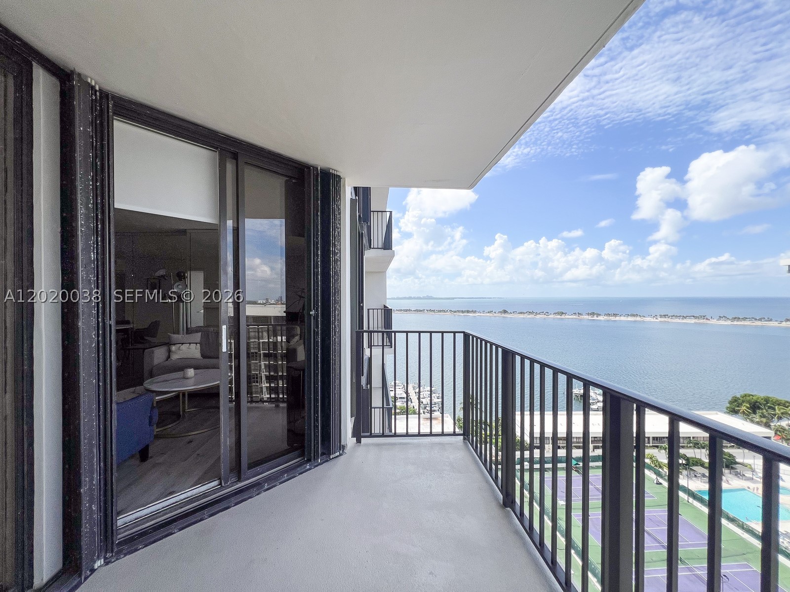 image Brickell Place II11