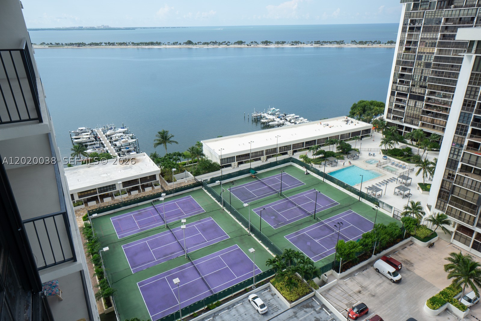 image Brickell Place II13