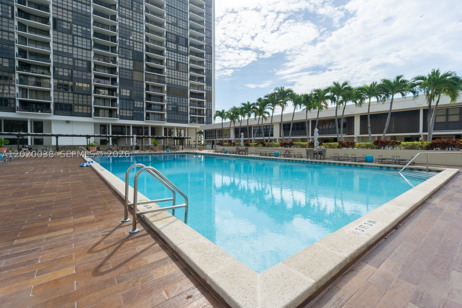 image Brickell Place II14