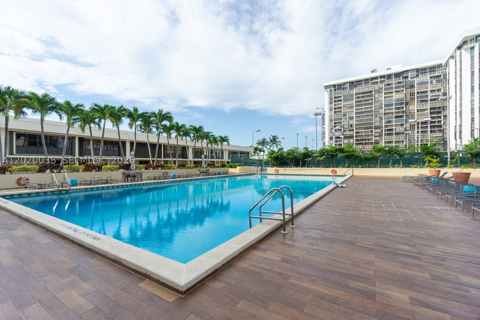 image Brickell Place II15