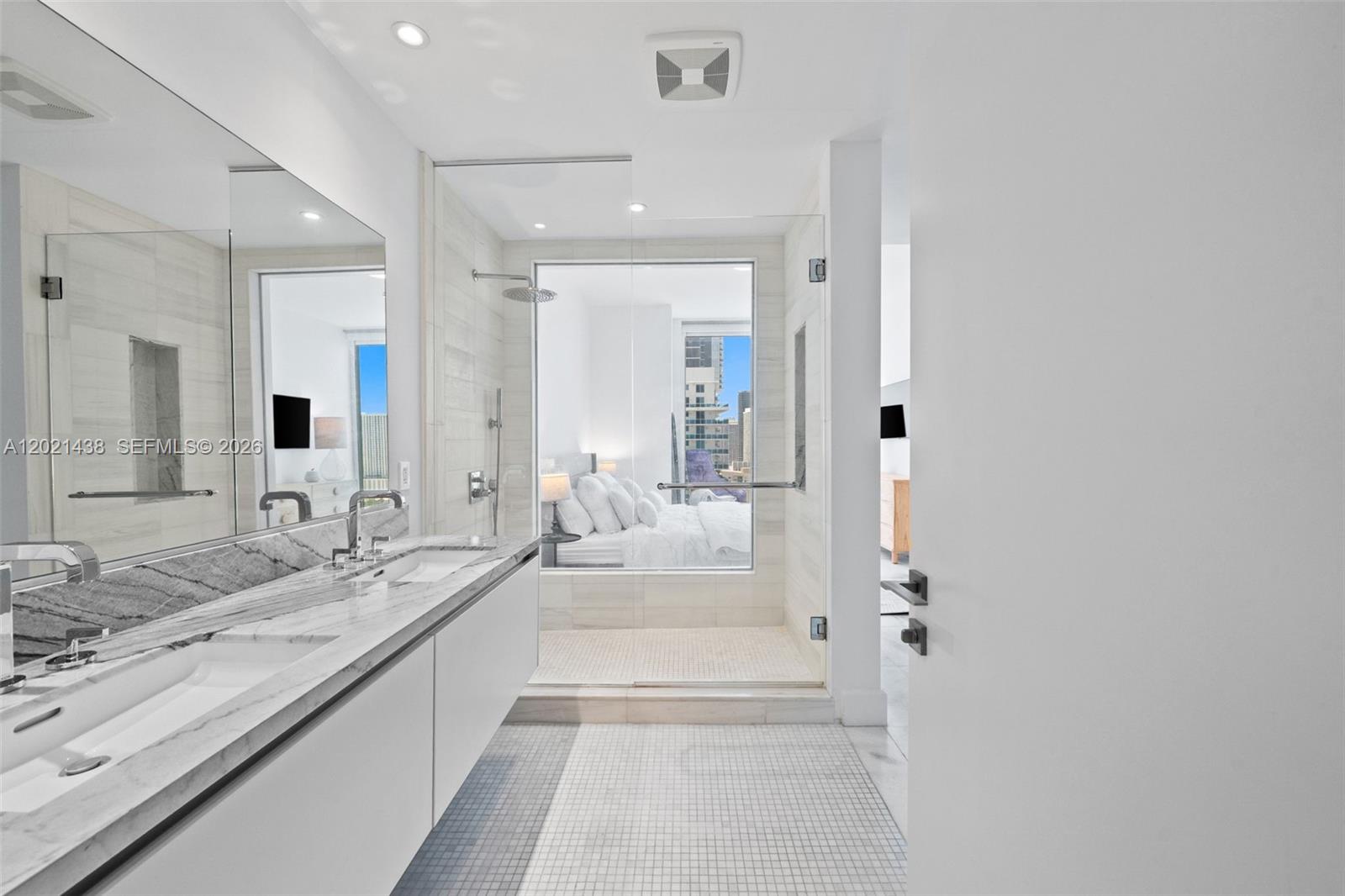 700 NE 26th Ter #2105 Miami, FL 33137