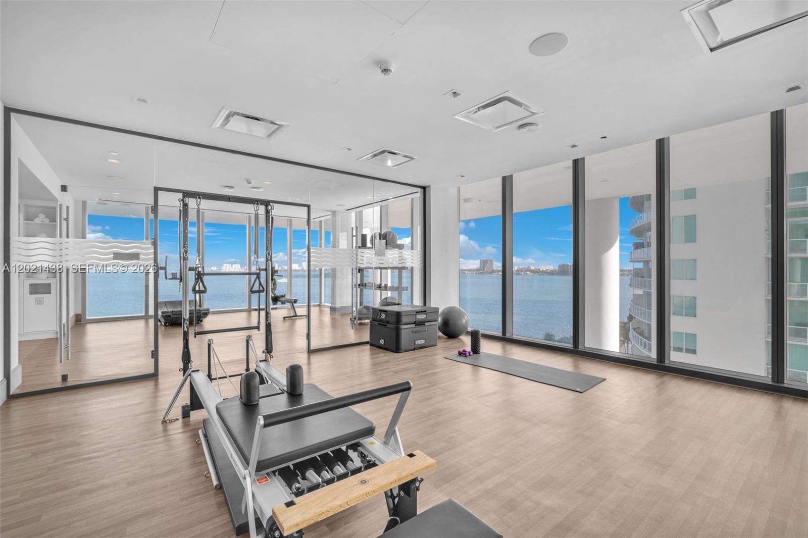 700 NE 26th Ter #2105 Miami, FL 33137