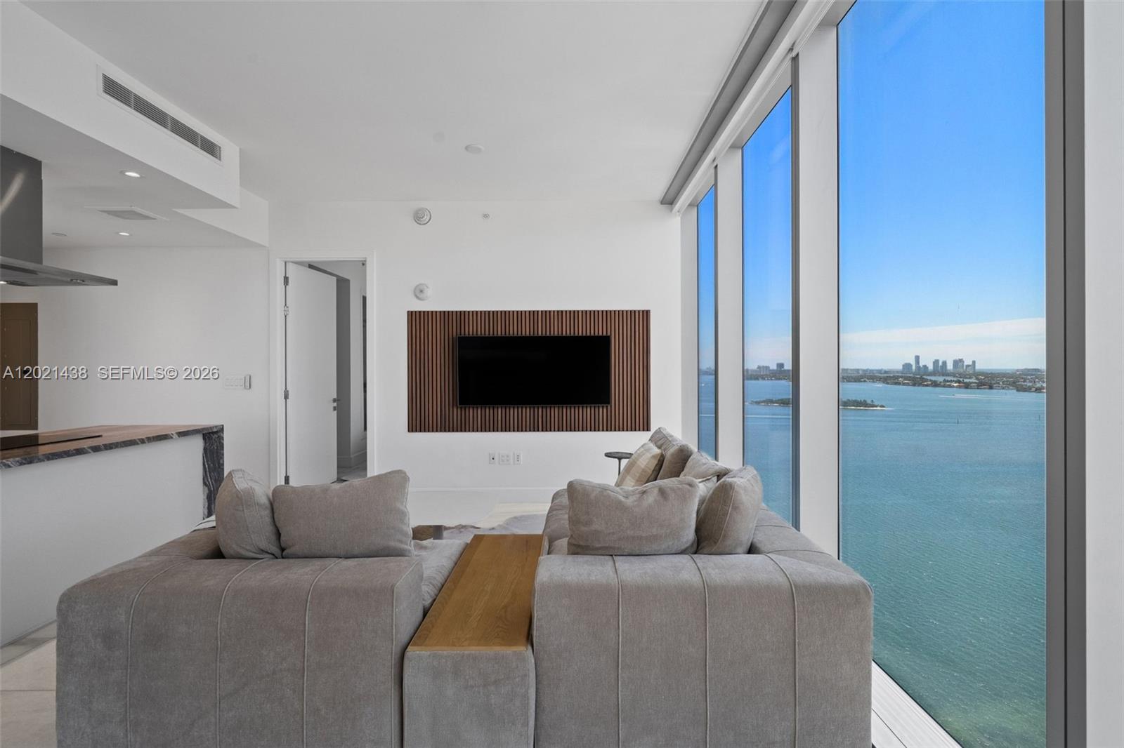 700 NE 26th Ter #2105 Miami, FL 33137