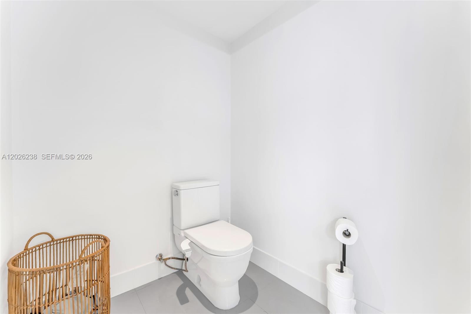 300 Sunny Isles Blvd #4-905 Sunny Isles Beach, FL 33160