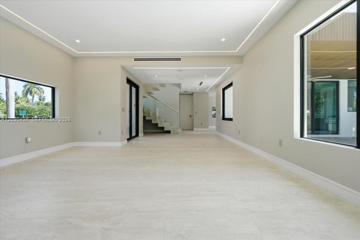 1380 Hollywood Blvd Hollywood, FL 33019