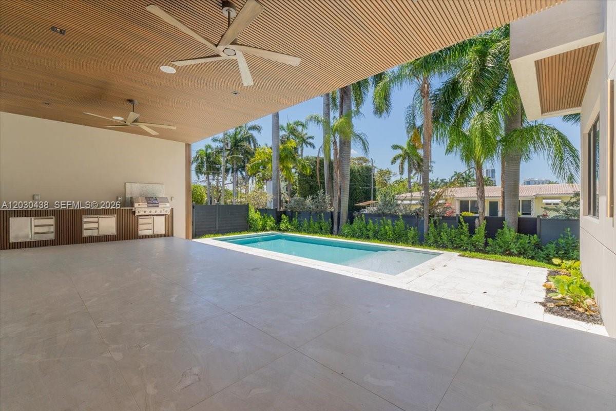 1380 Hollywood Blvd Hollywood, FL 33019