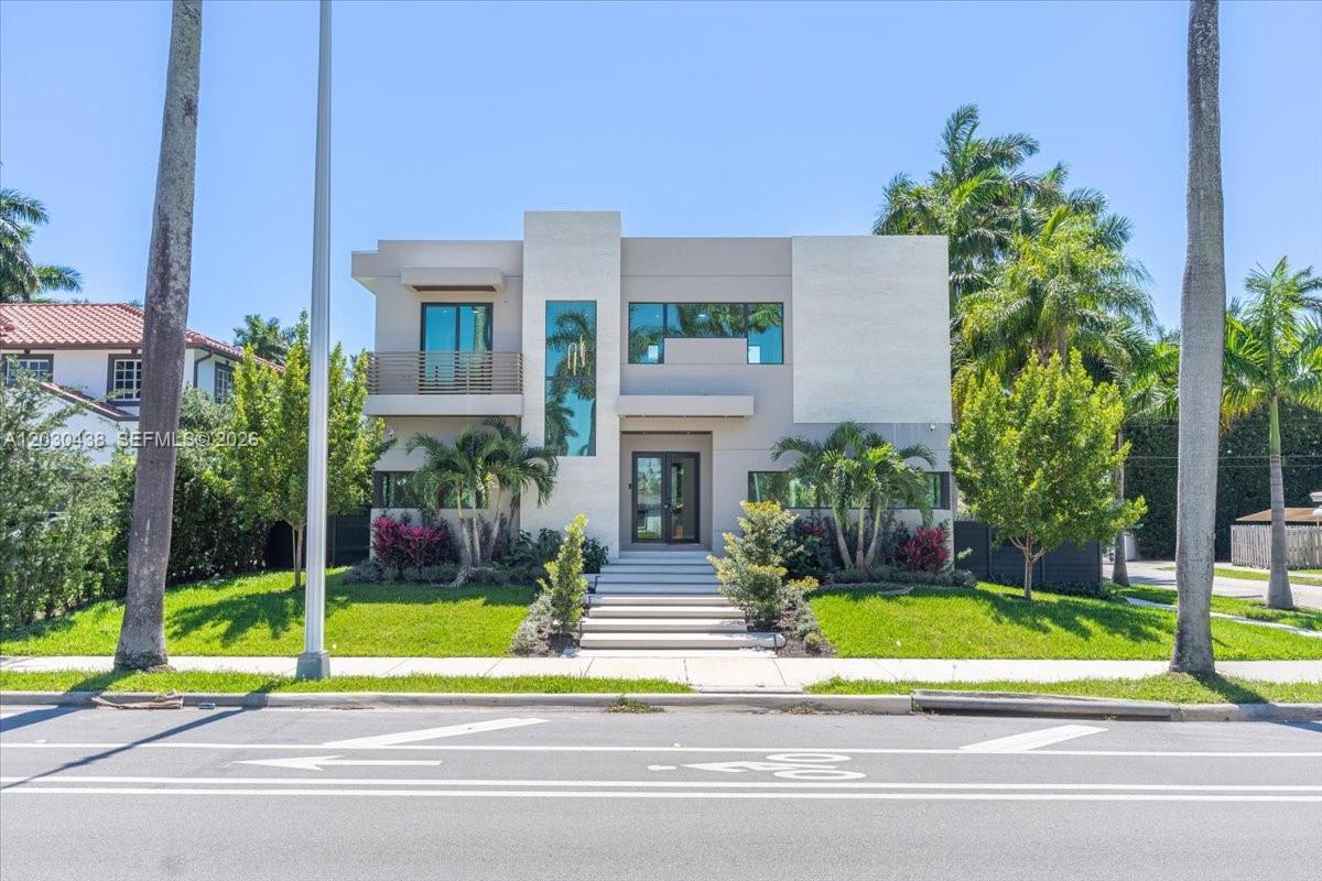 1380 Hollywood Blvd Hollywood, FL 33019