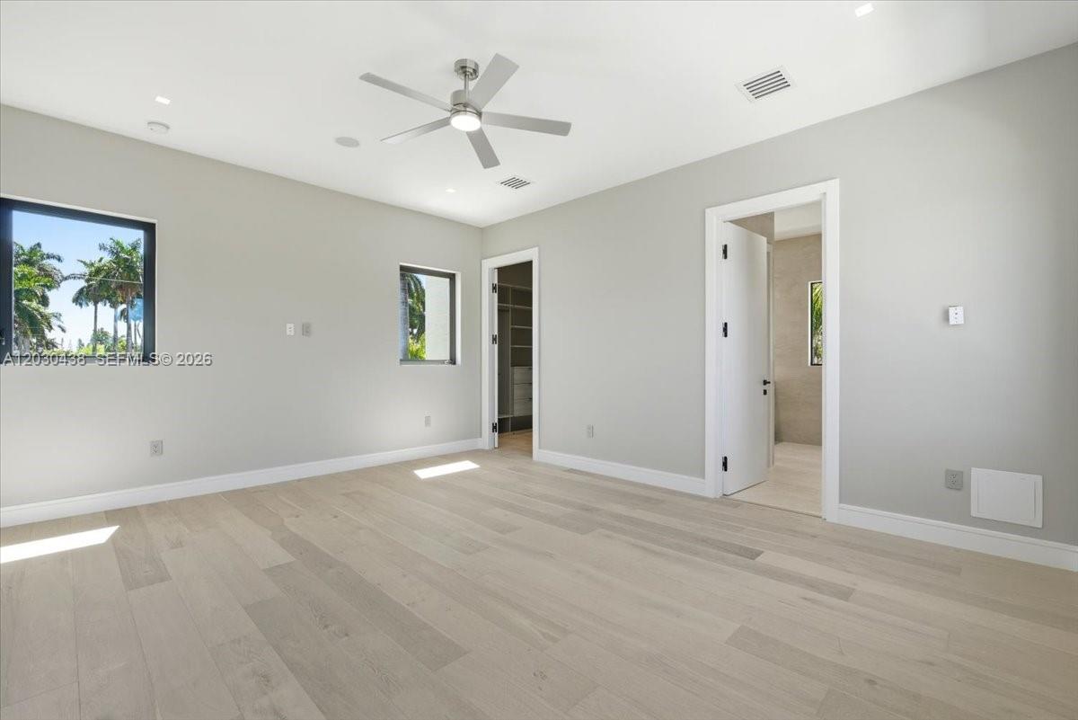 1380 Hollywood Blvd Hollywood, FL 33019