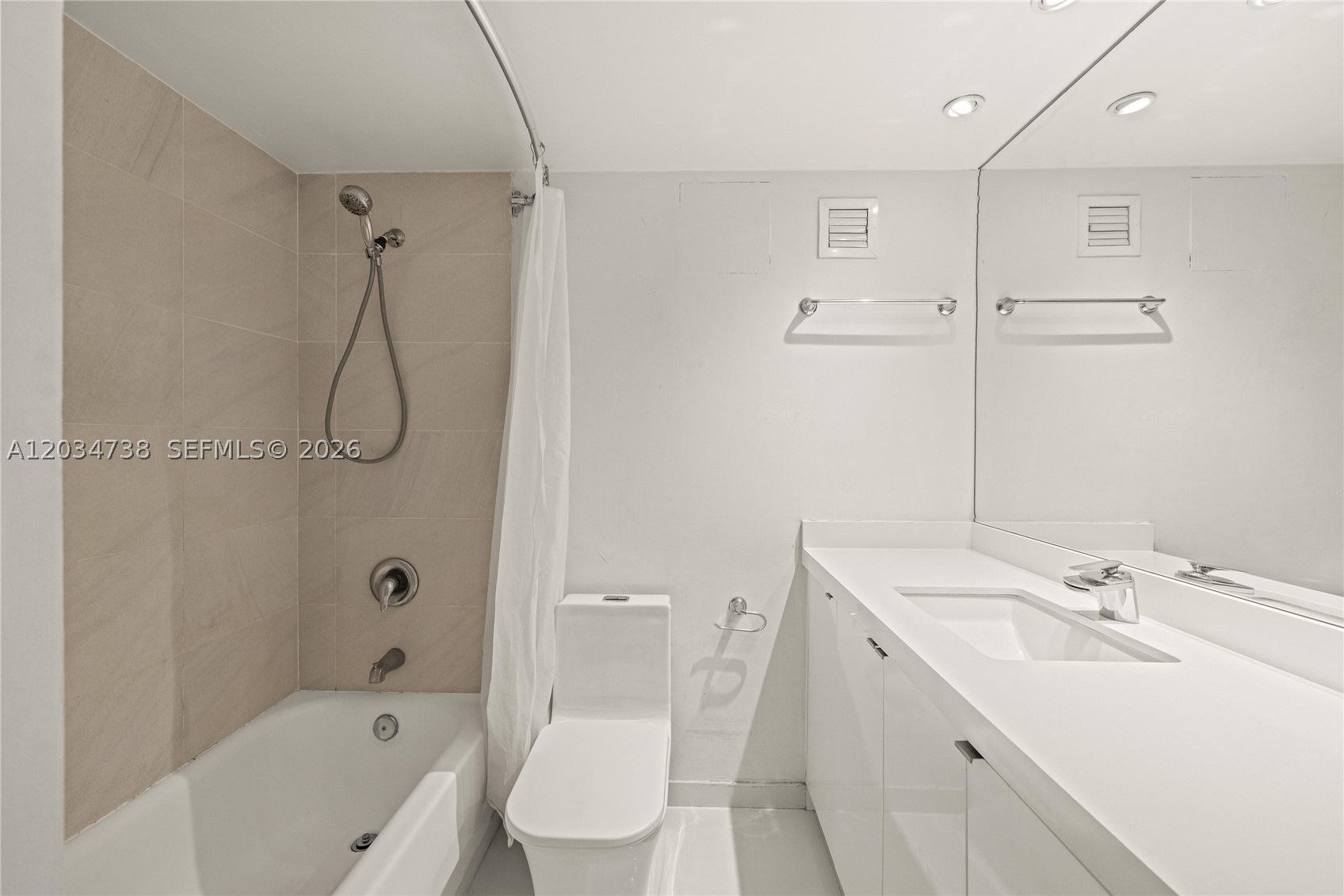 image Mirador 1200 (North Tower)22
