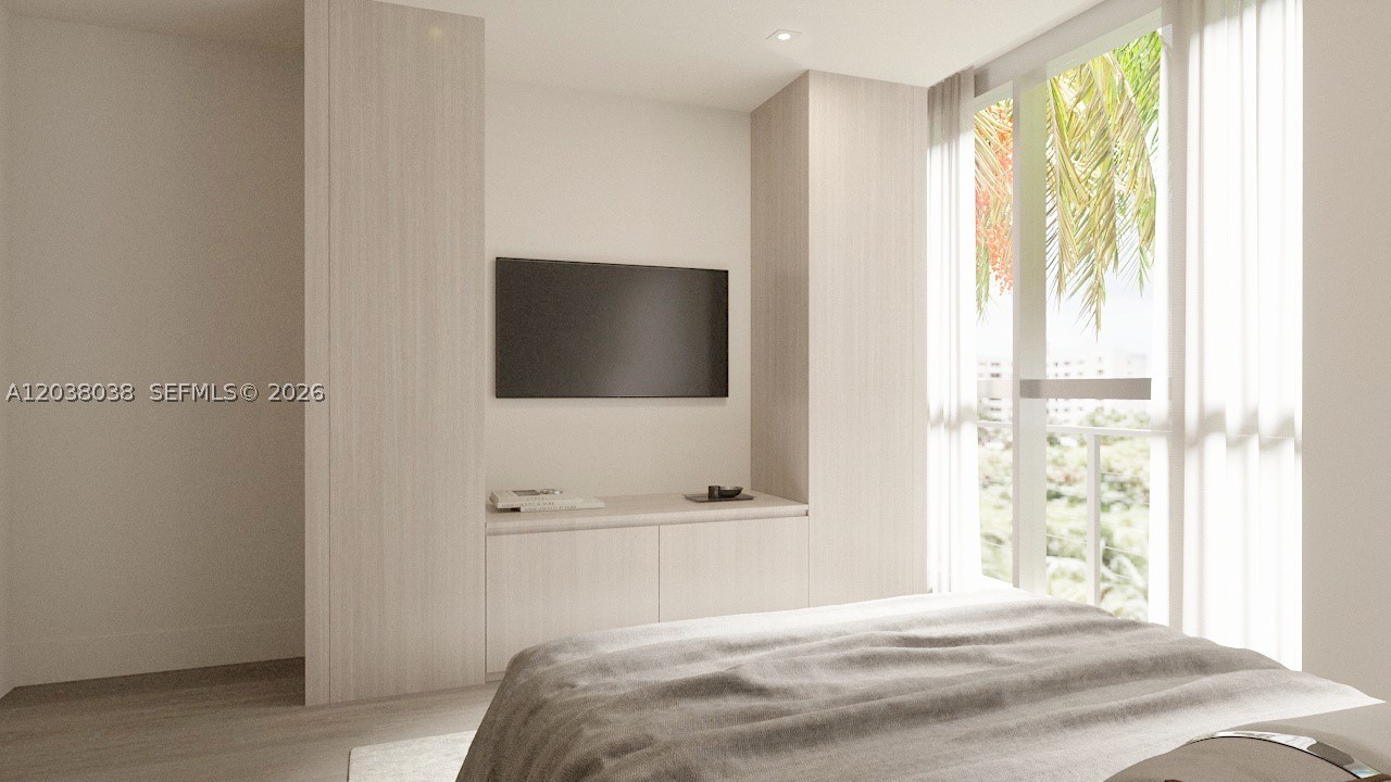 250 Collins Ave #305 Miami Beach, FL 33139