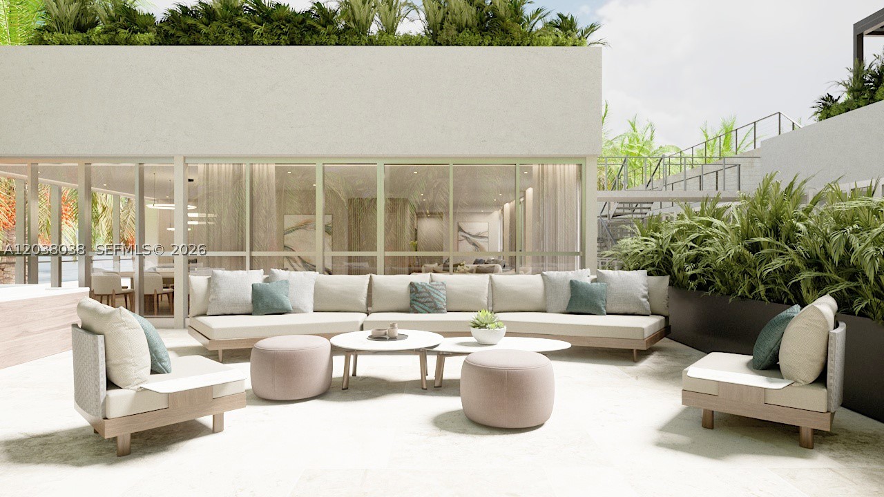 250 Collins Ave #305 Miami Beach, FL 33139
