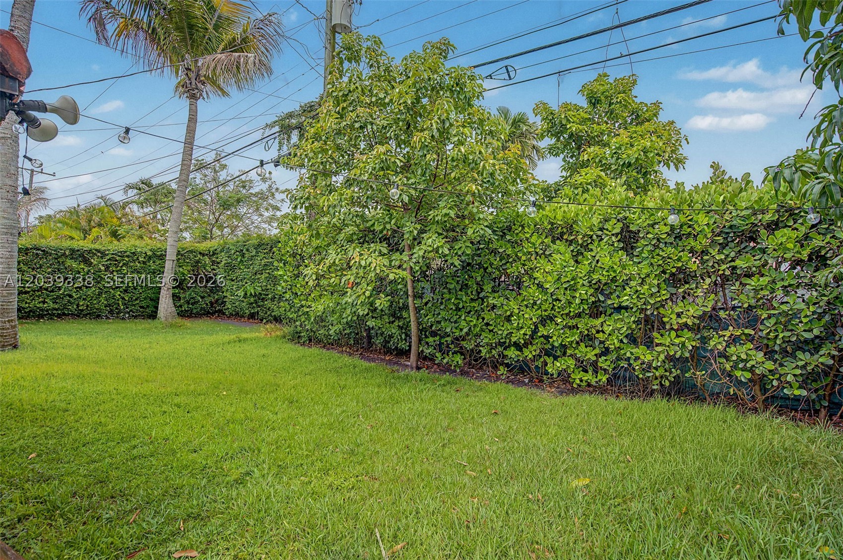 702 Boabadilla Coral Gables, FL 33134