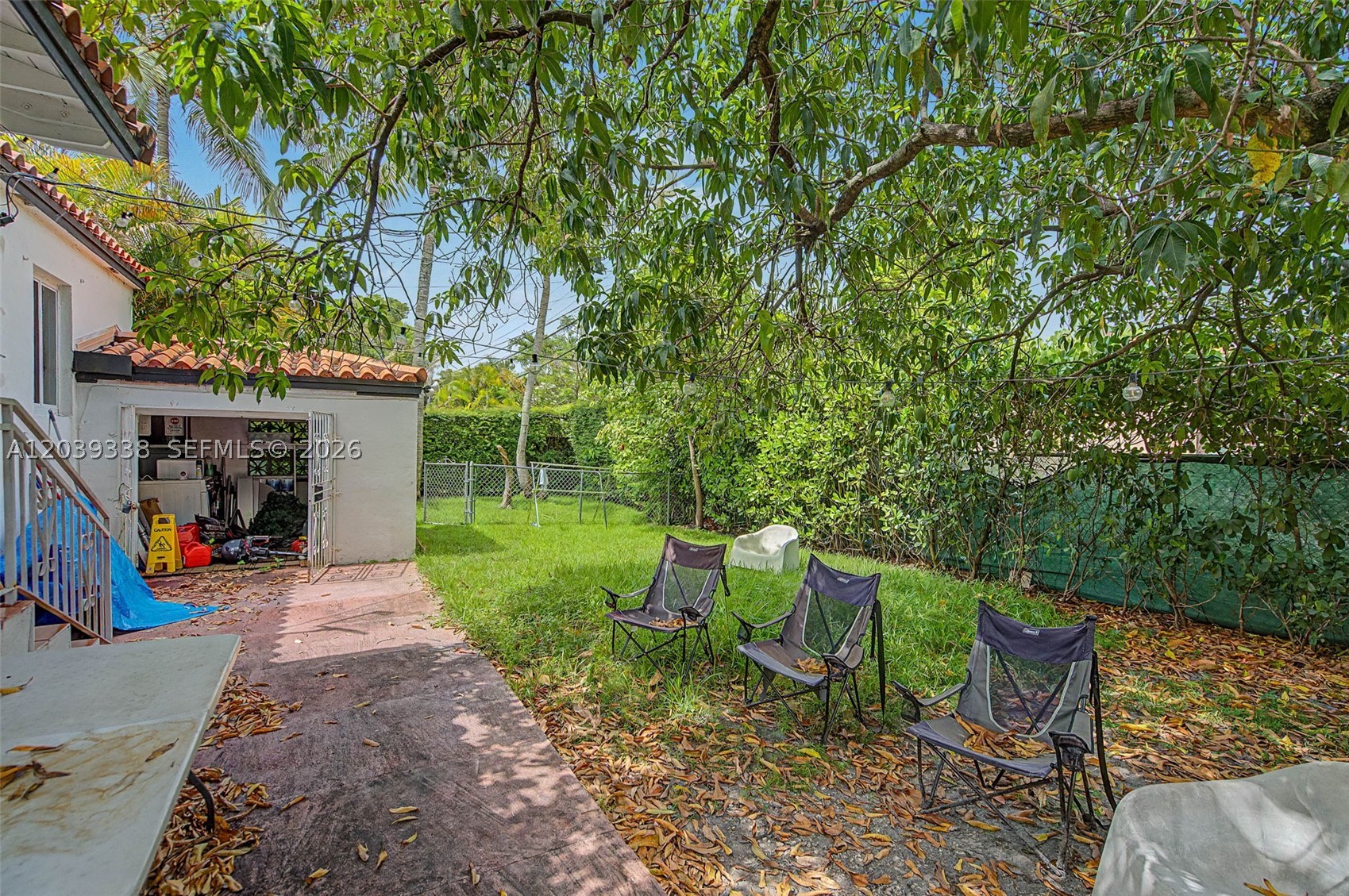 702 Boabadilla Coral Gables, FL 33134