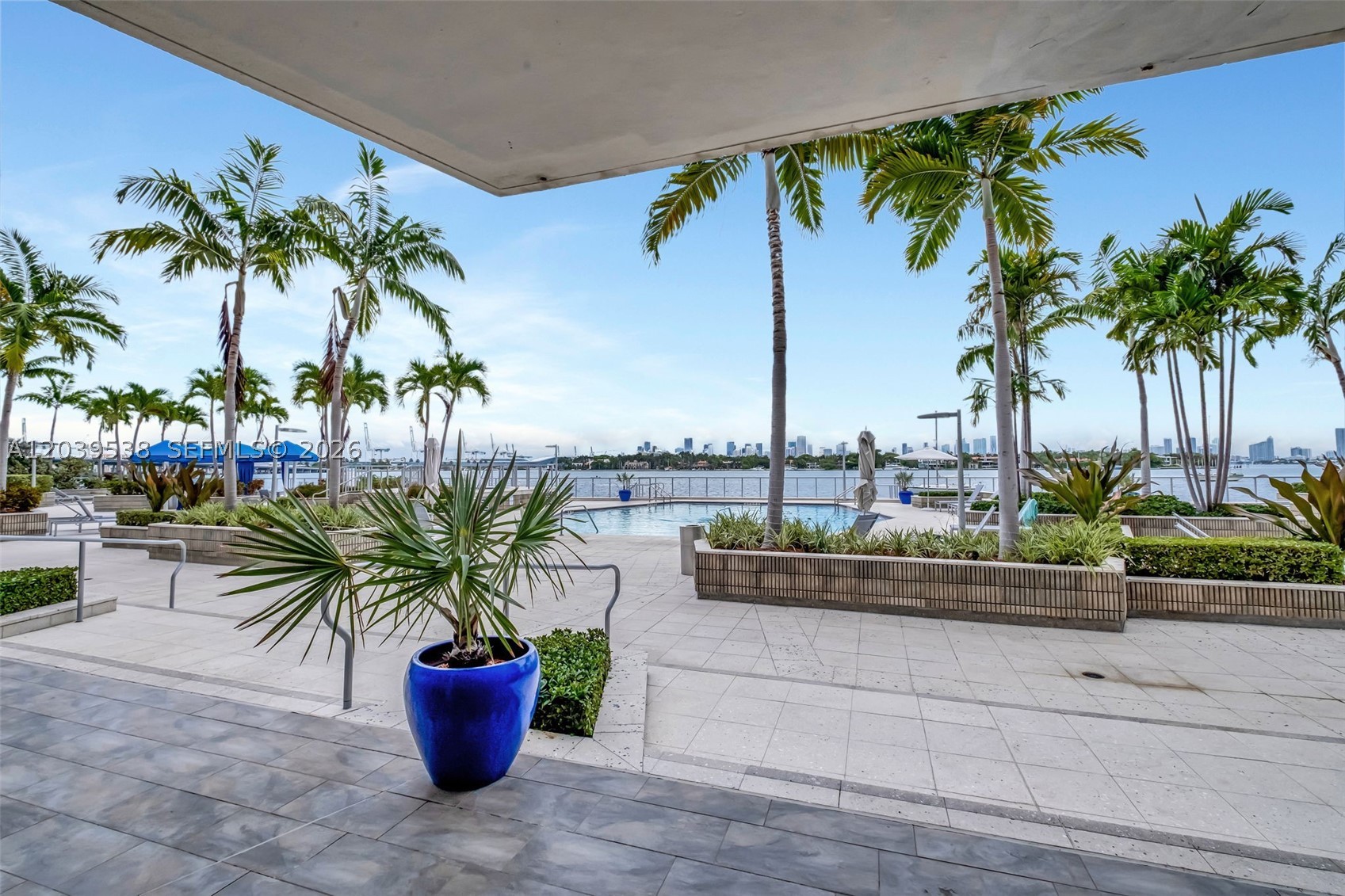 image South Bay Club26