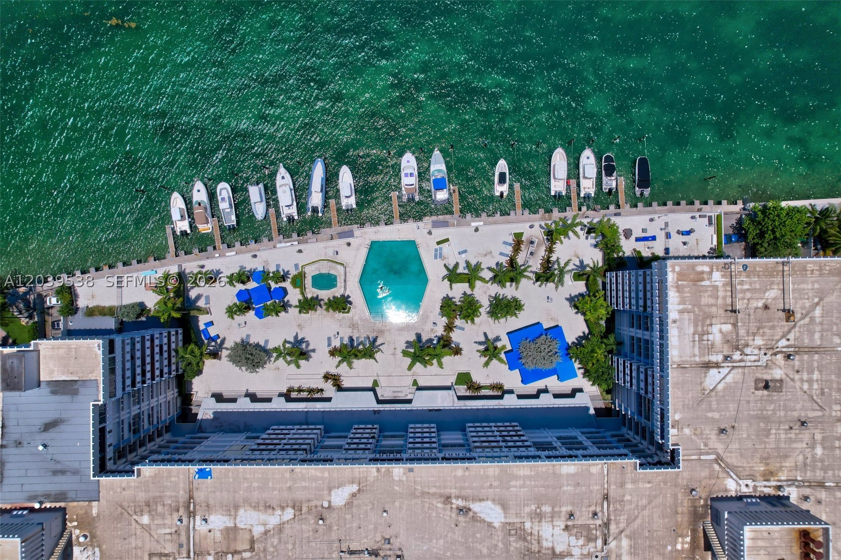 image South Bay Club64