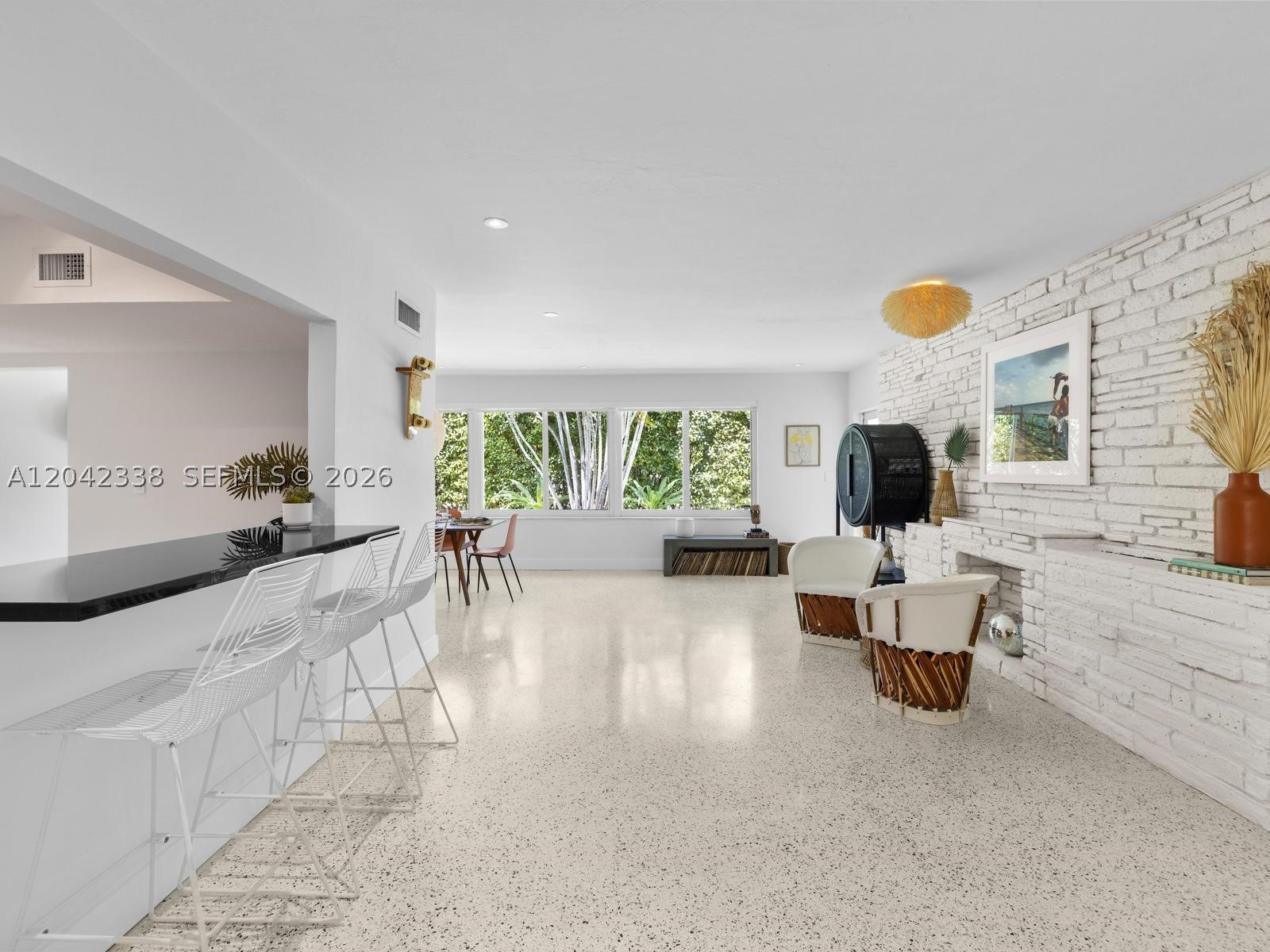 1000 NE 85th St Miami, FL 33138