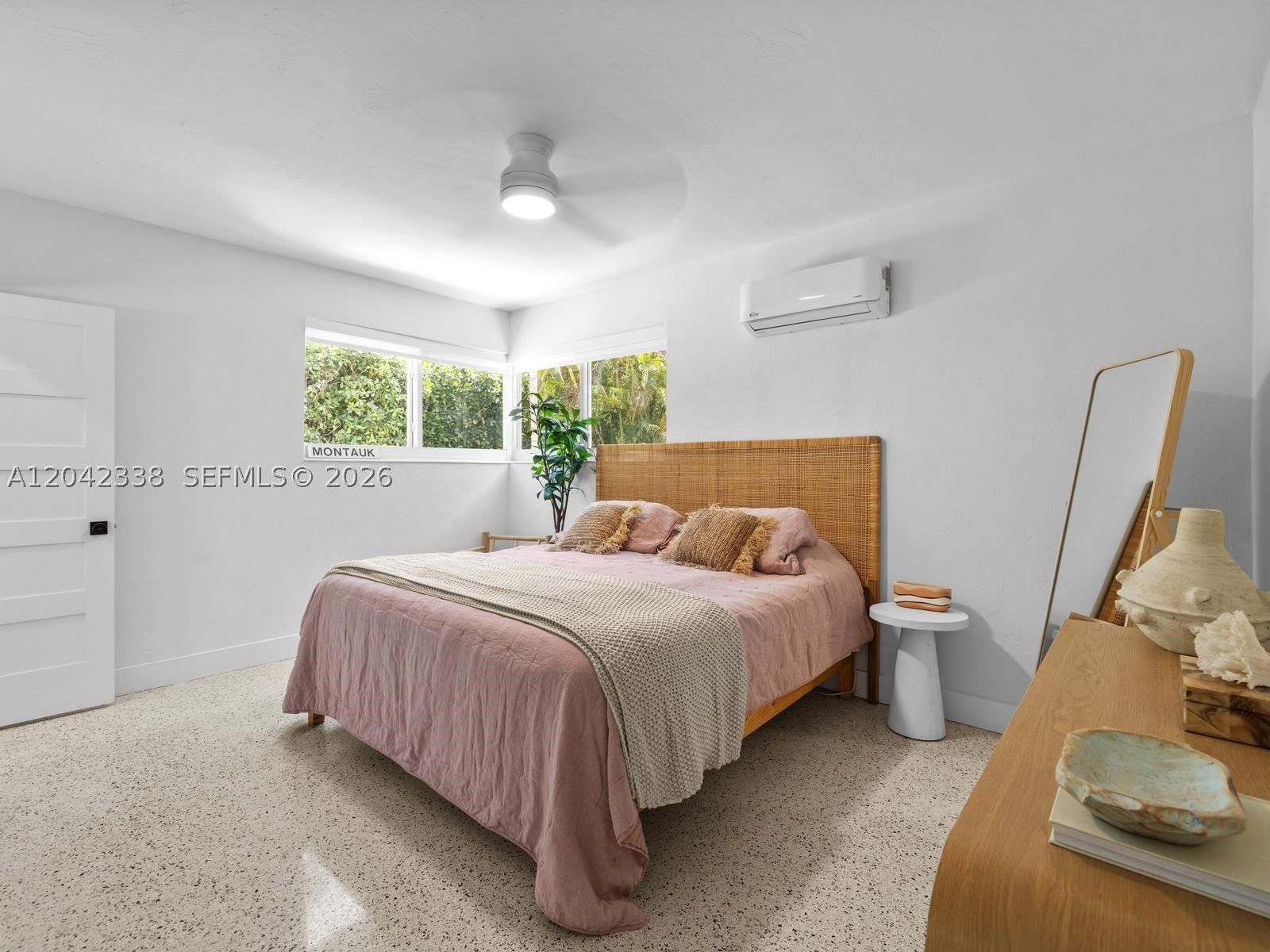 1000 NE 85th St Miami, FL 33138