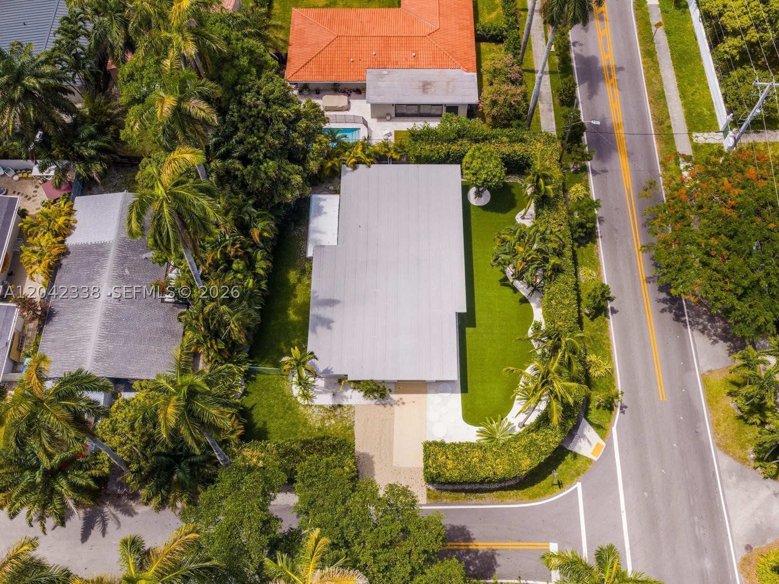 1000 NE 85th St Miami, FL 33138