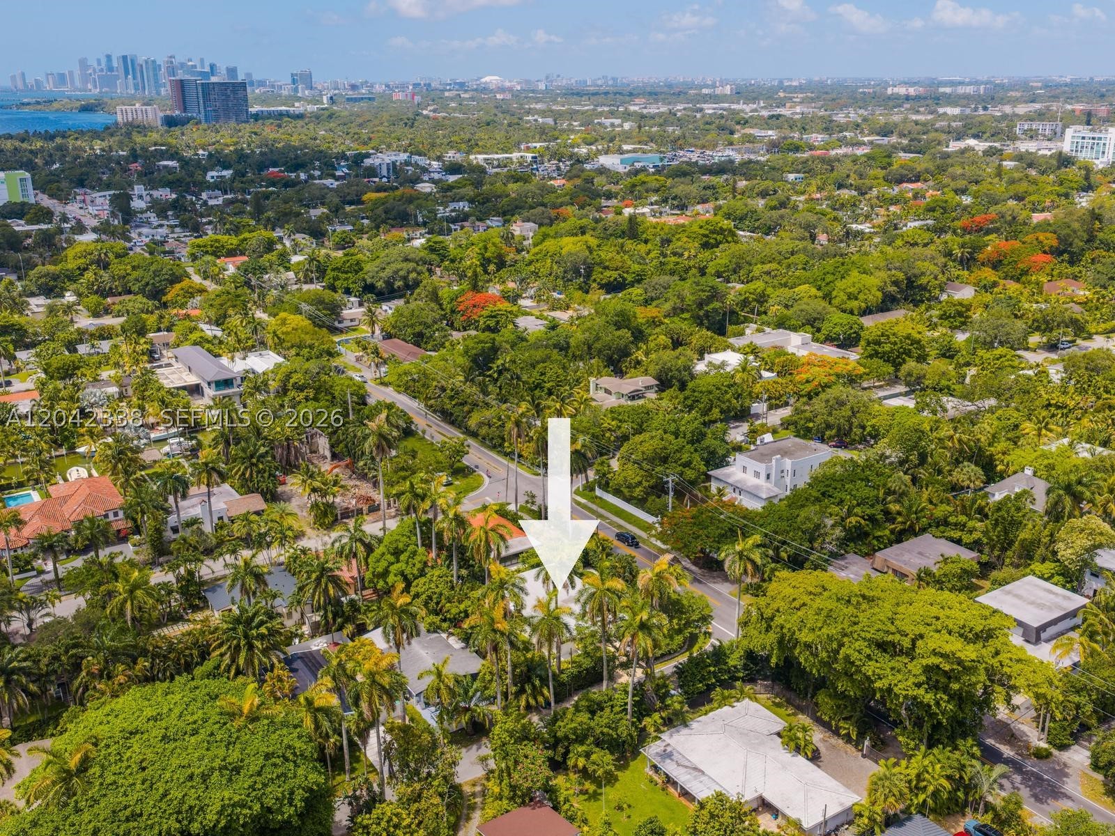 1000 NE 85th St Miami, FL 33138