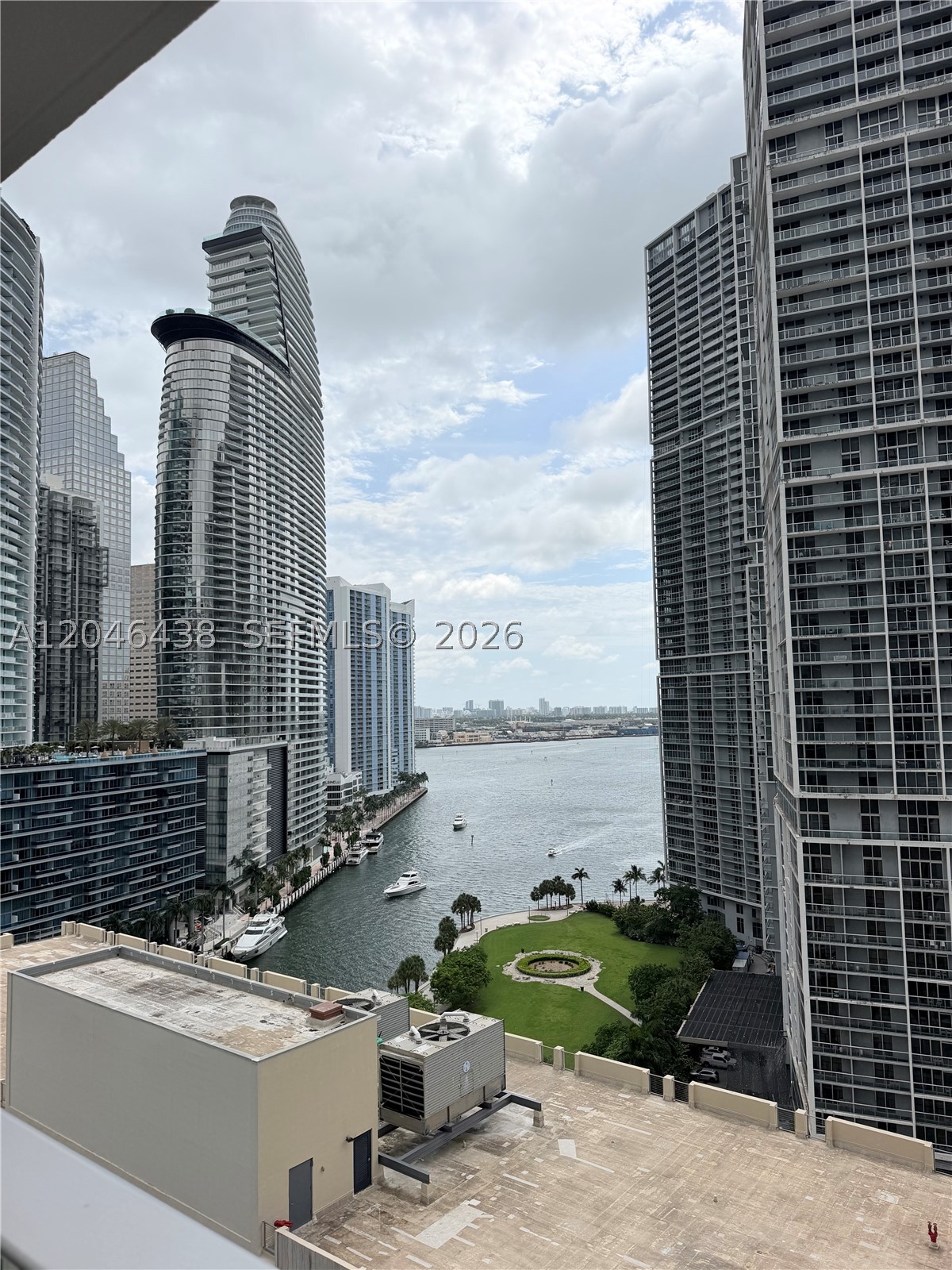 image Viceroy Brickell Residences25