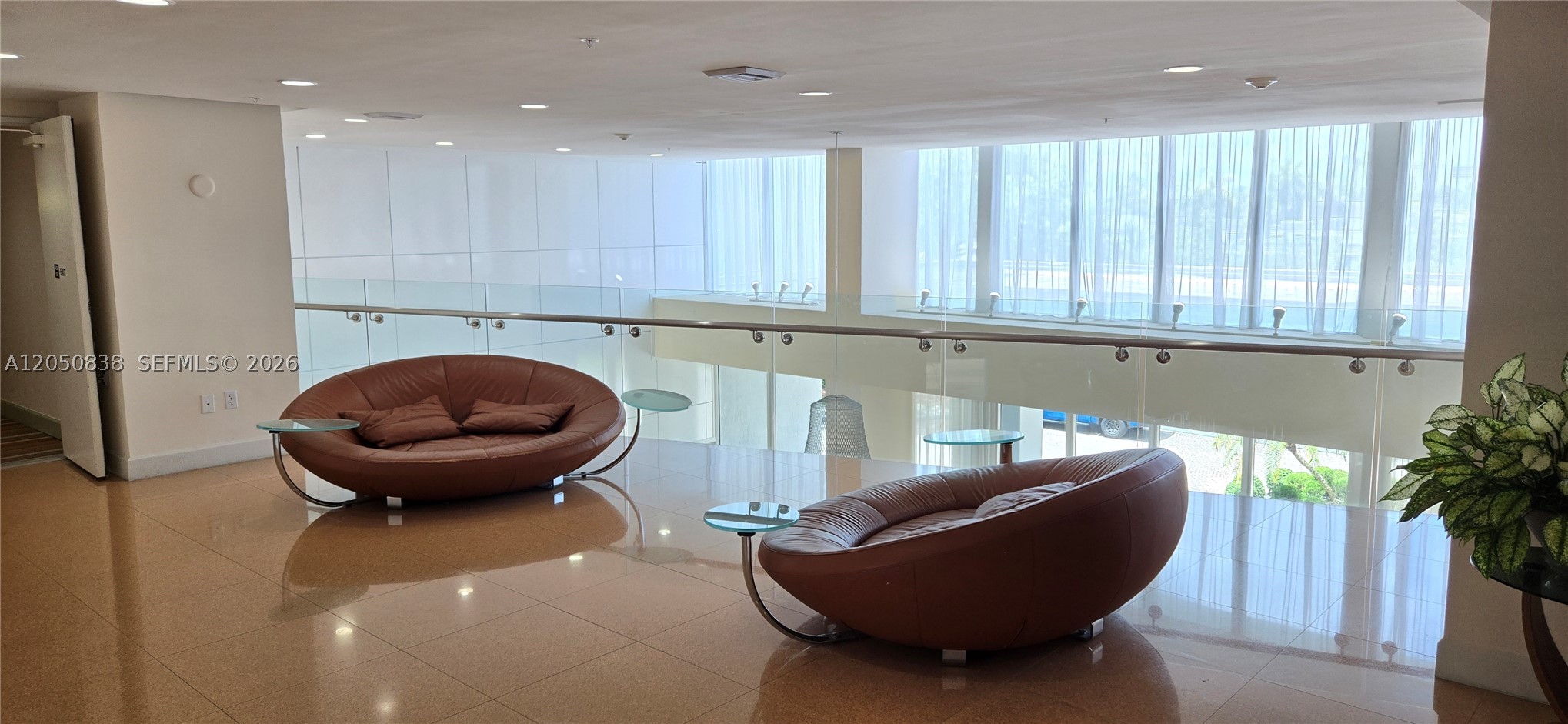 image The Venture at Aventura27