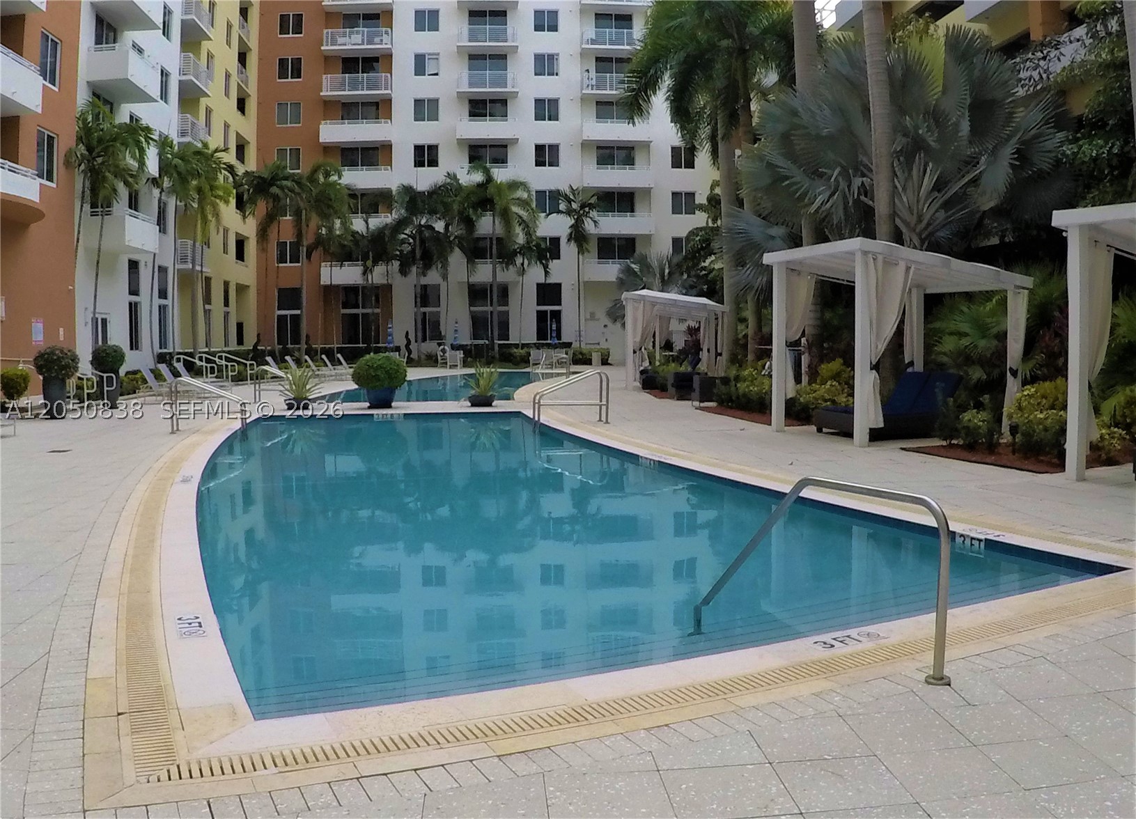 image The Venture at Aventura29