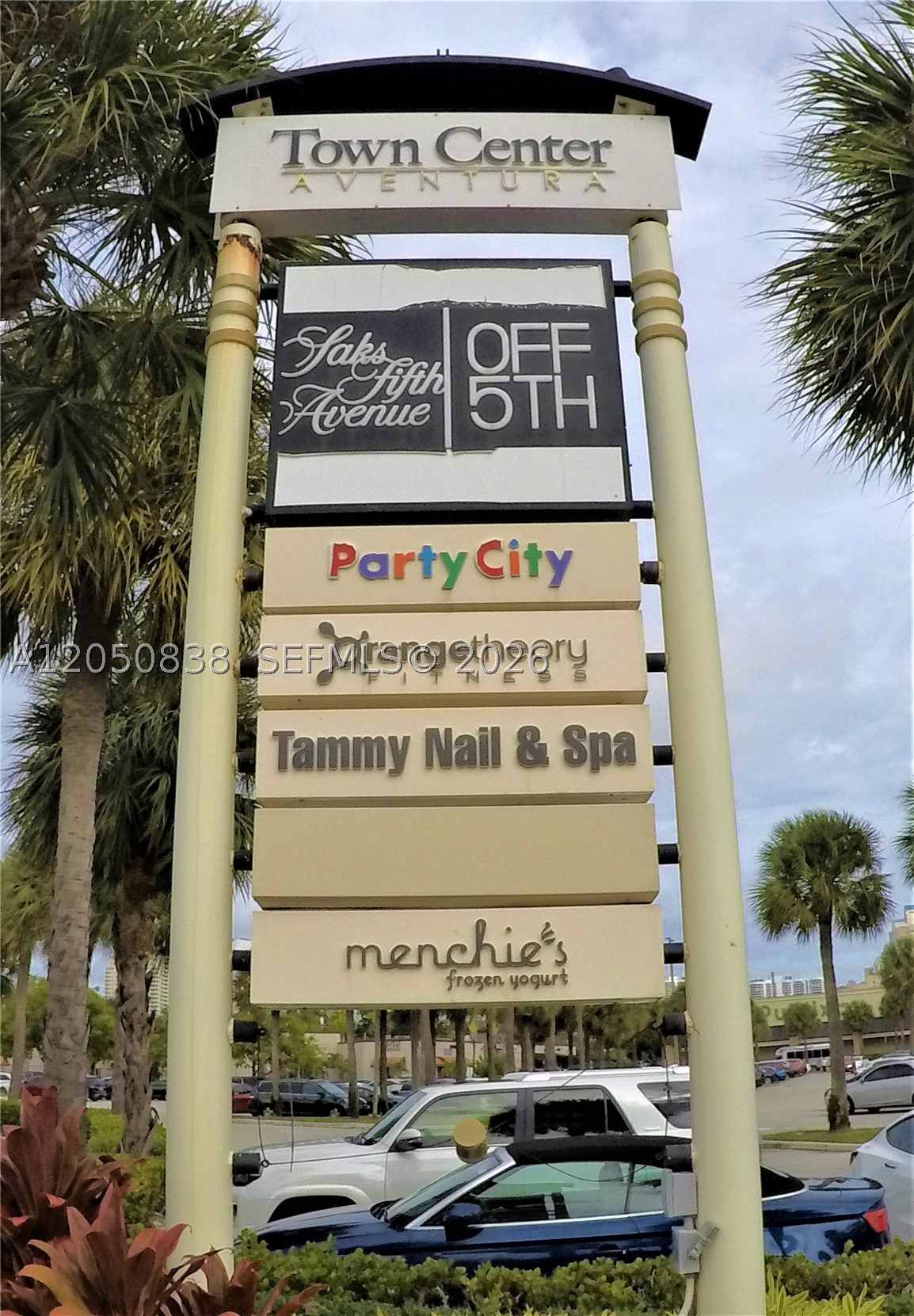 image The Venture at Aventura36