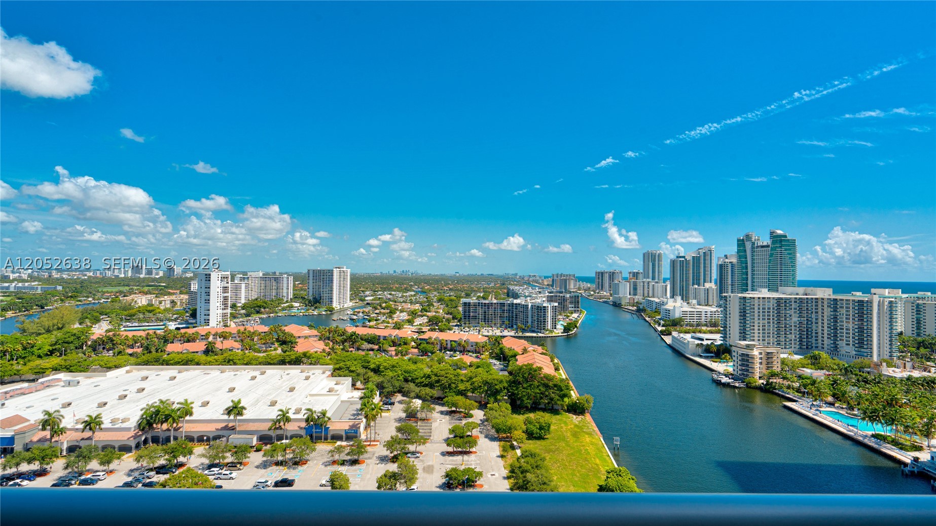 image Beachwalk Condominium31