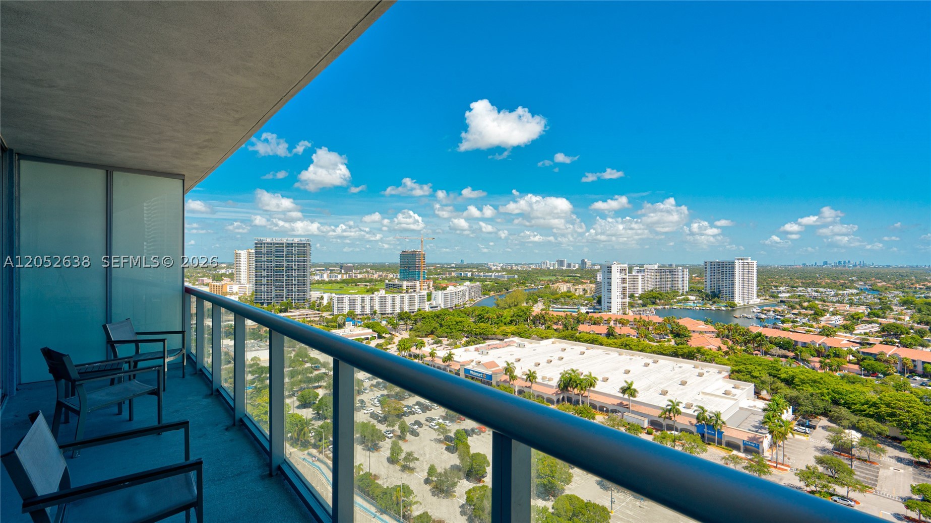 image Beachwalk Condominium33