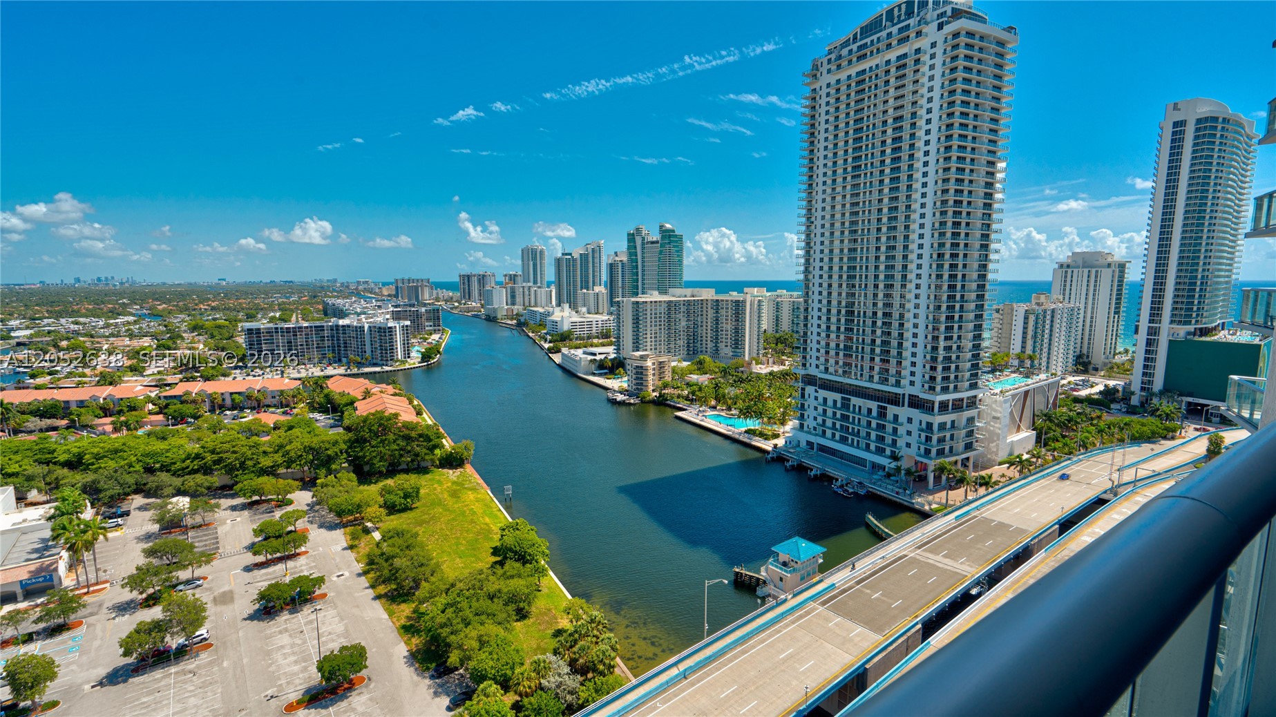 image Beachwalk Condominium34