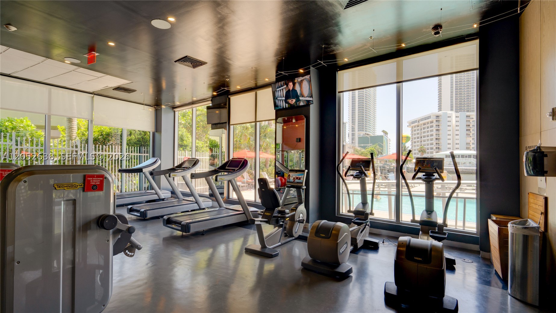 image Beachwalk Condominium49
