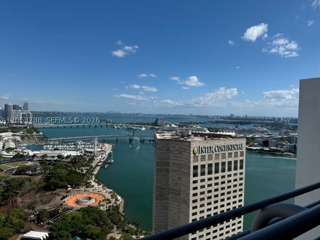 325 S Biscayne Blvd #4320
