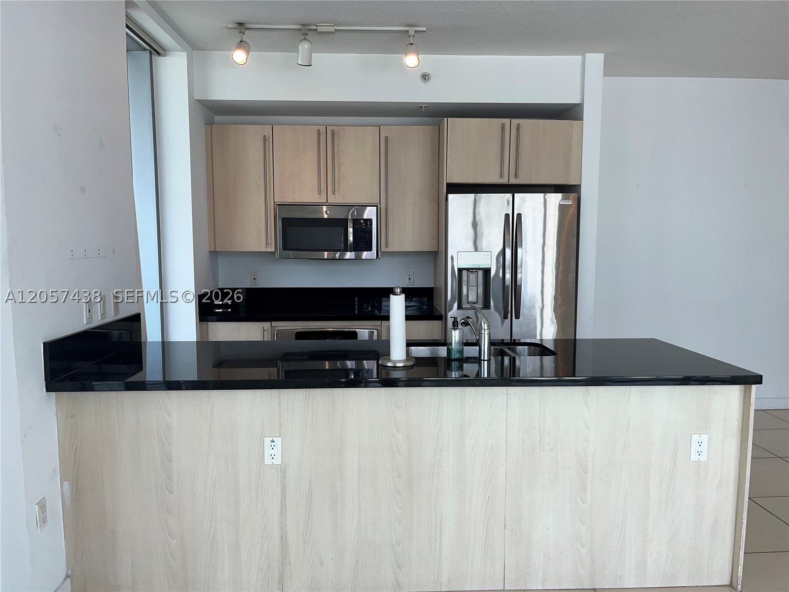 image Axis on Brickell North8